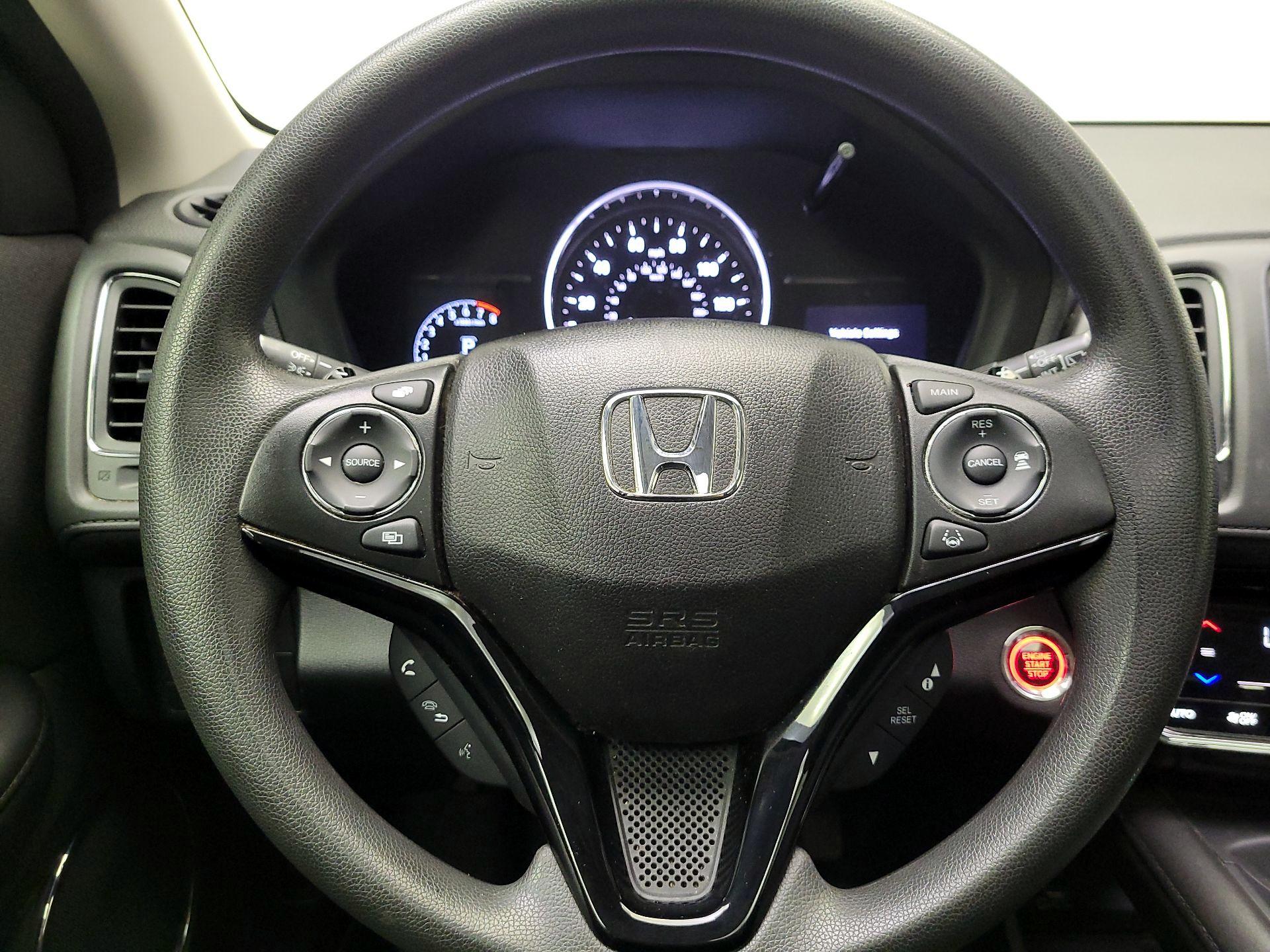 Thumbnail: 2019 Honda HR-V - 10