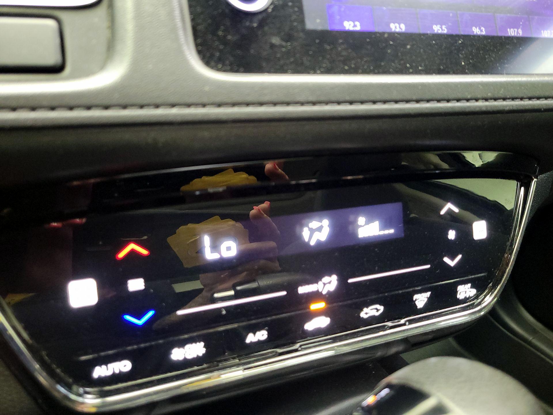 Thumbnail: 2019 Honda HR-V - 16