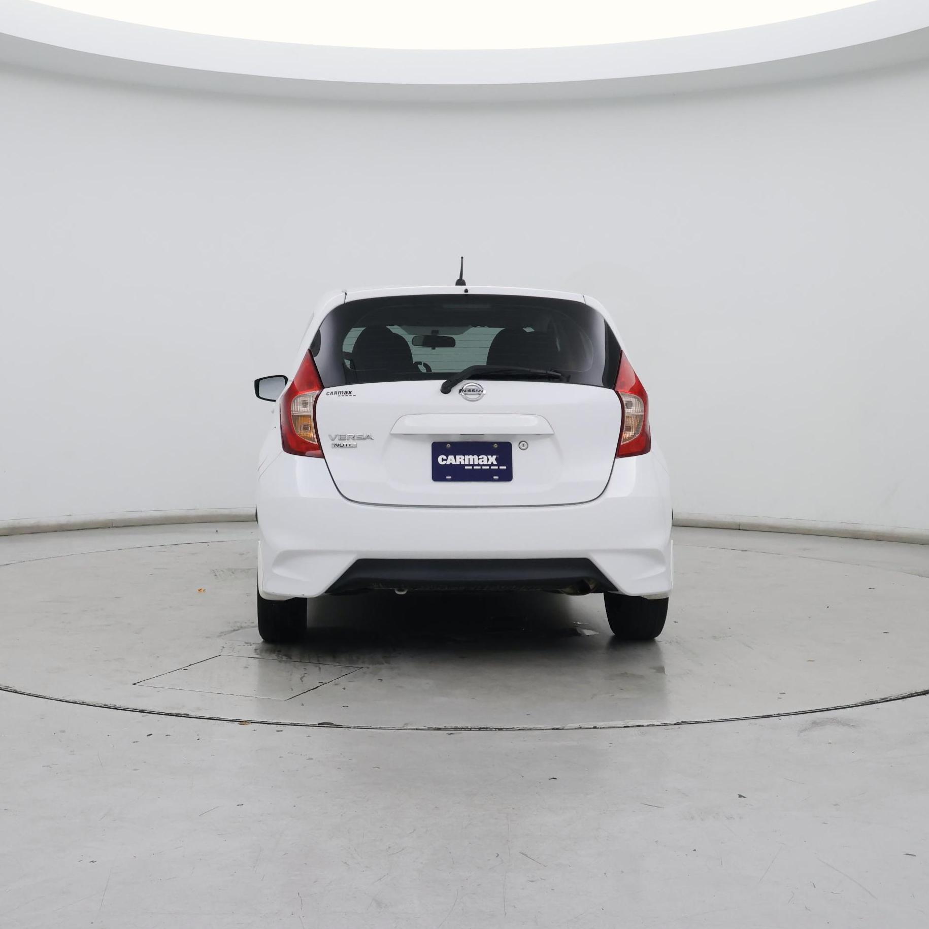 Thumbnail: 2017 Nissan Versa Note - 6