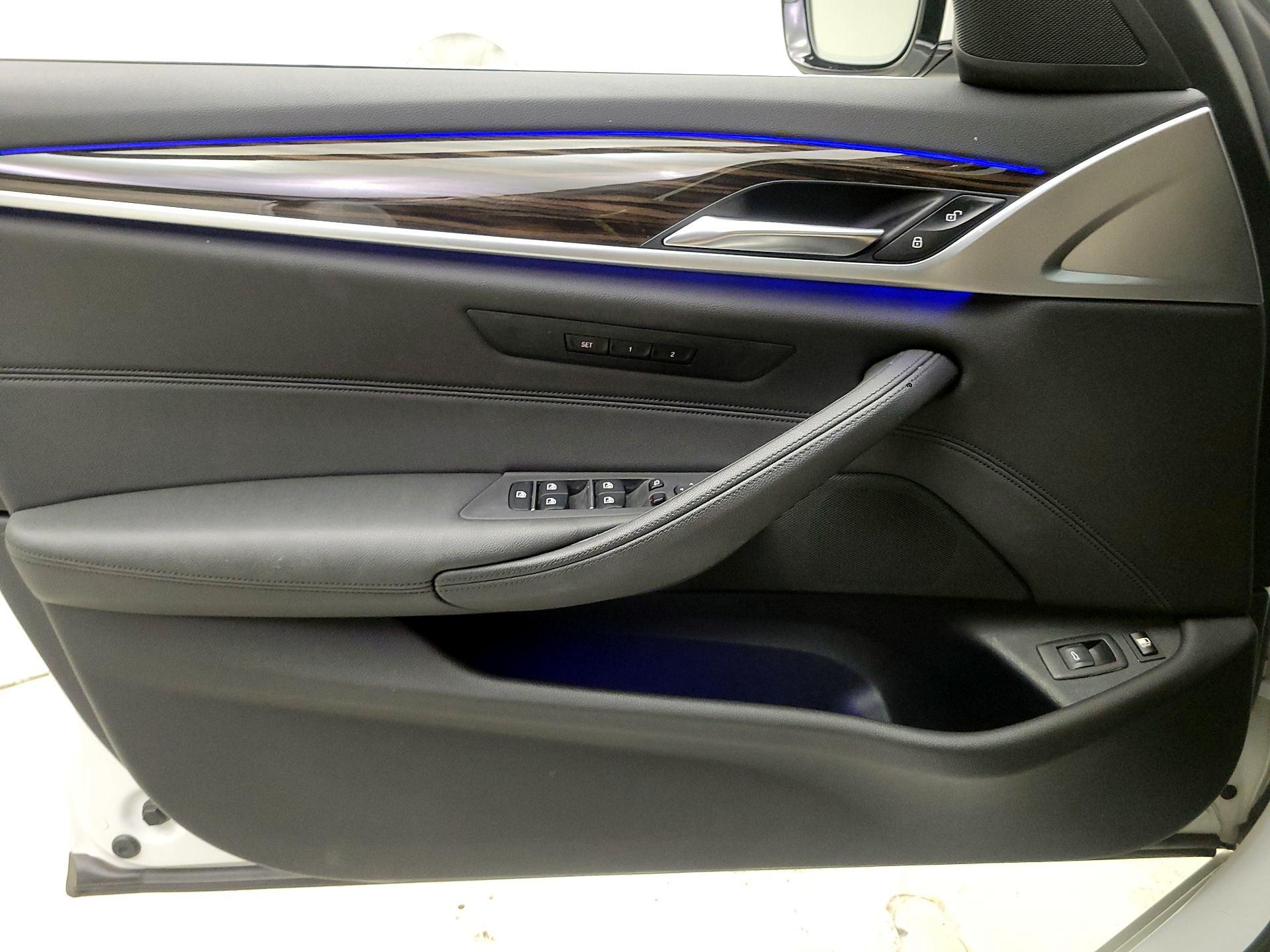 Thumbnail: 2019 BMW 5 Series - 12