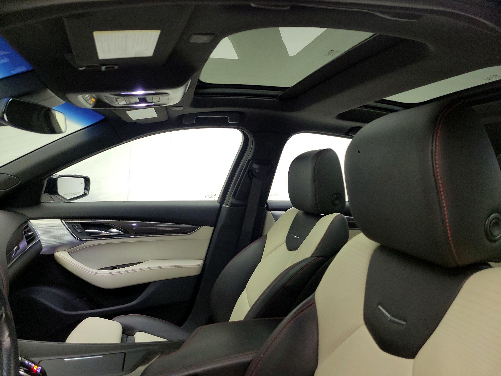 Thumbnail: 2020 Cadillac CT5 - 20