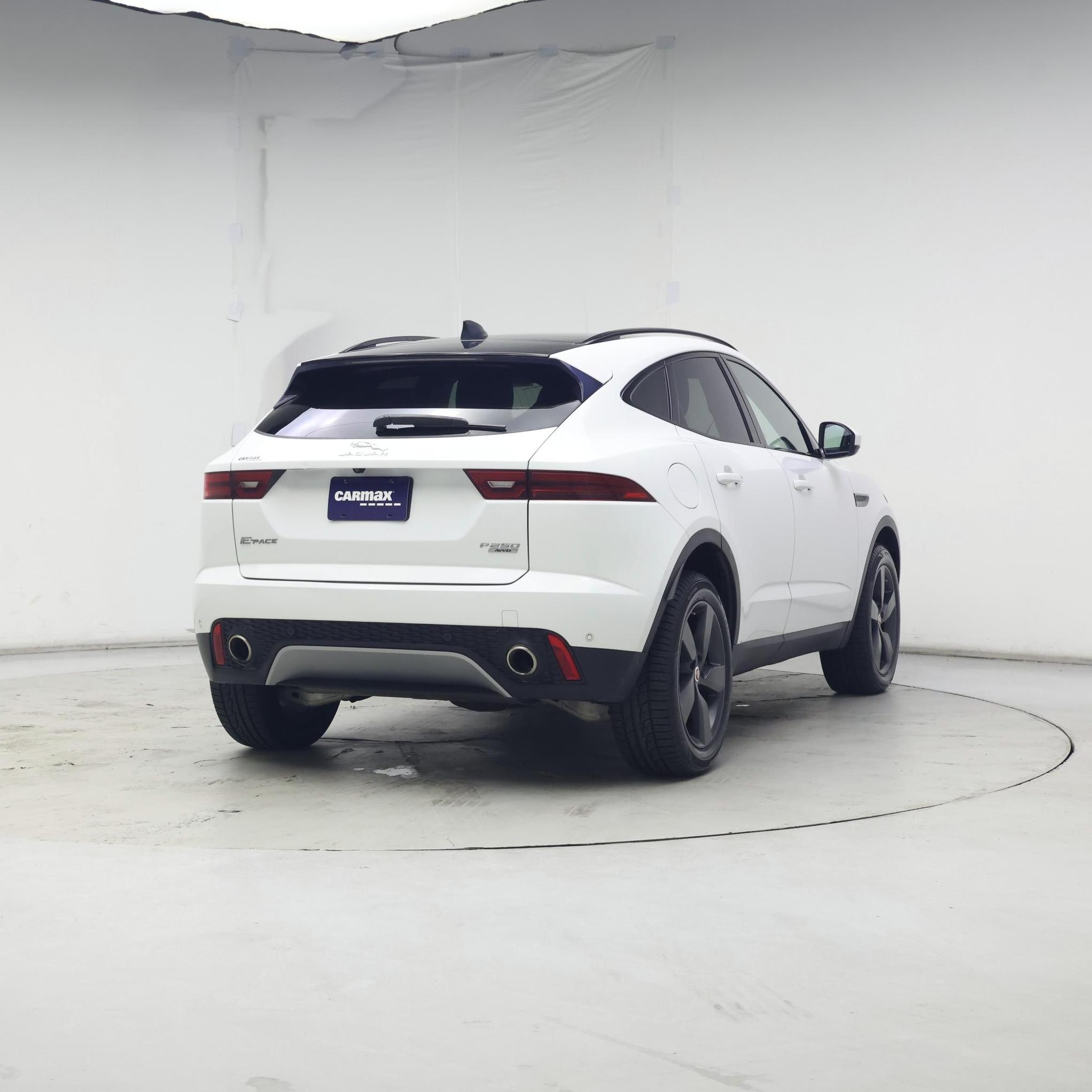 Thumbnail: 2020 Jaguar E-Pace - 8