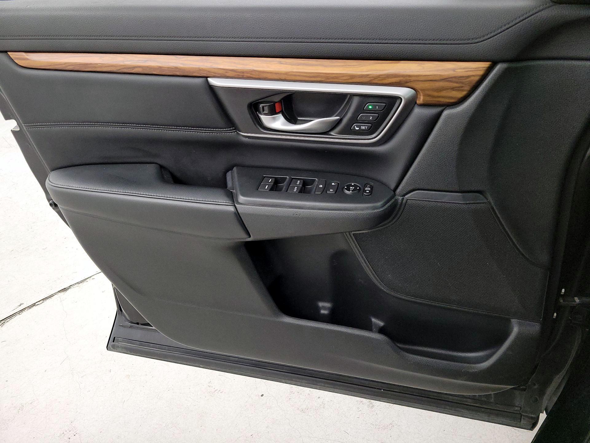 Thumbnail: 2019 Honda CR-V - 12