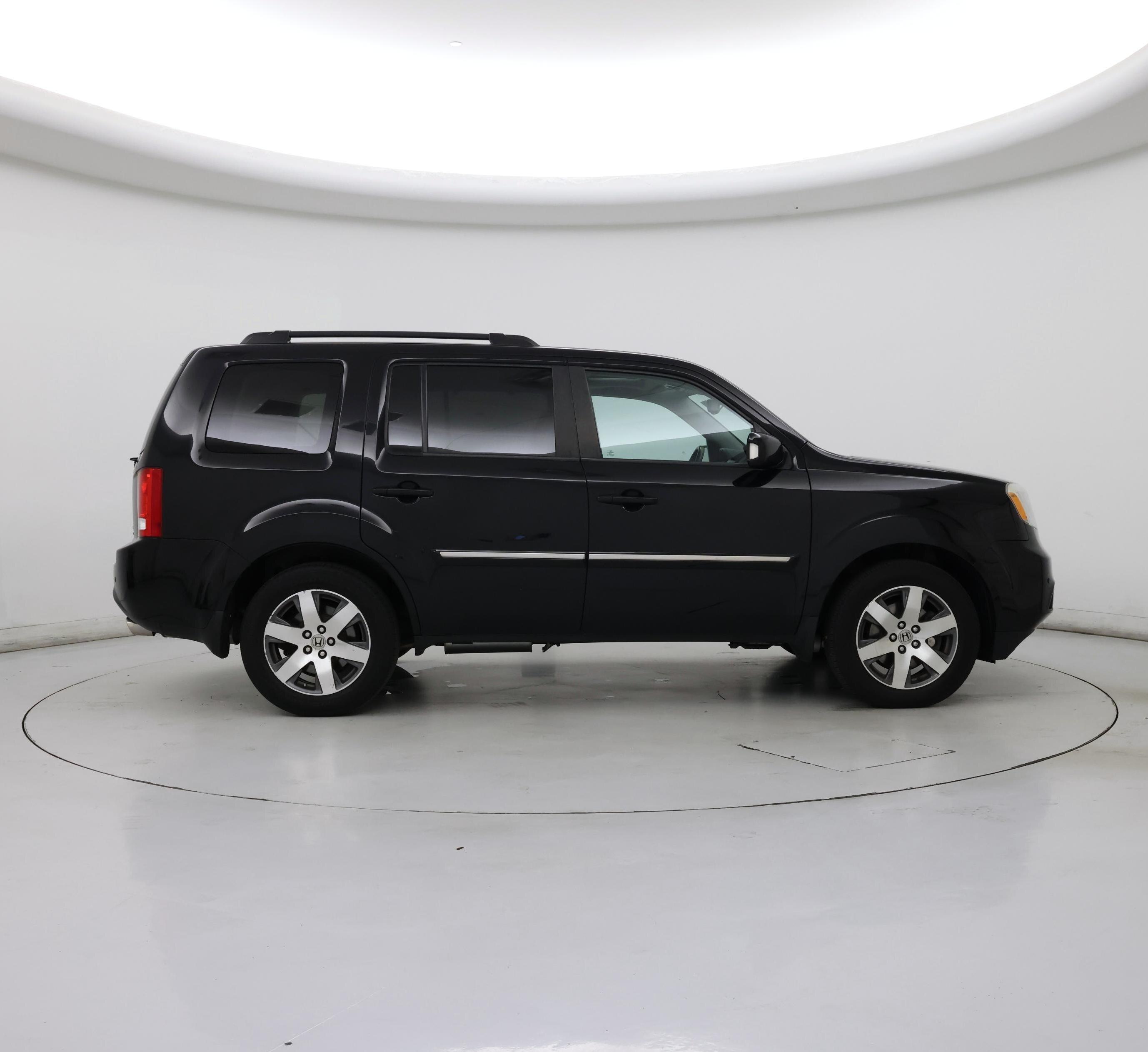Thumbnail: 2015 Honda Pilot - 7