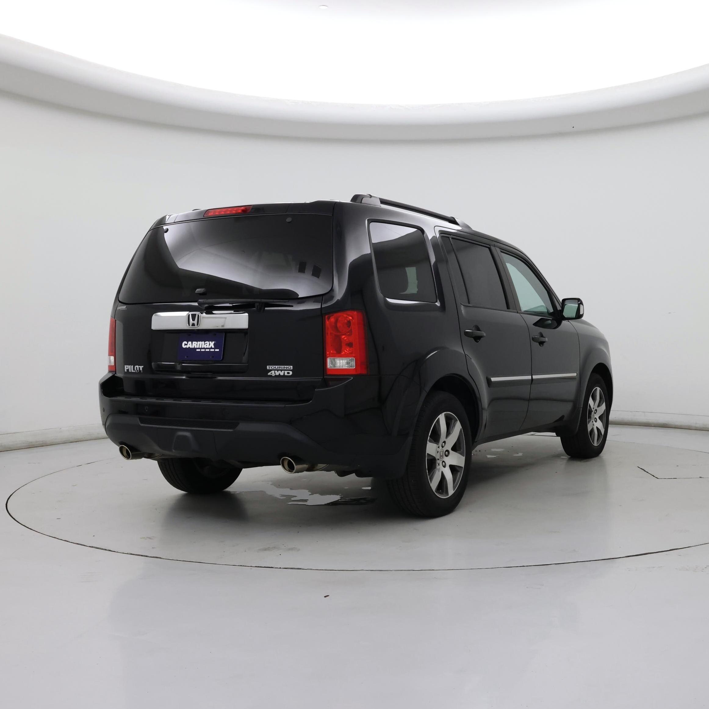 Thumbnail: 2015 Honda Pilot - 8