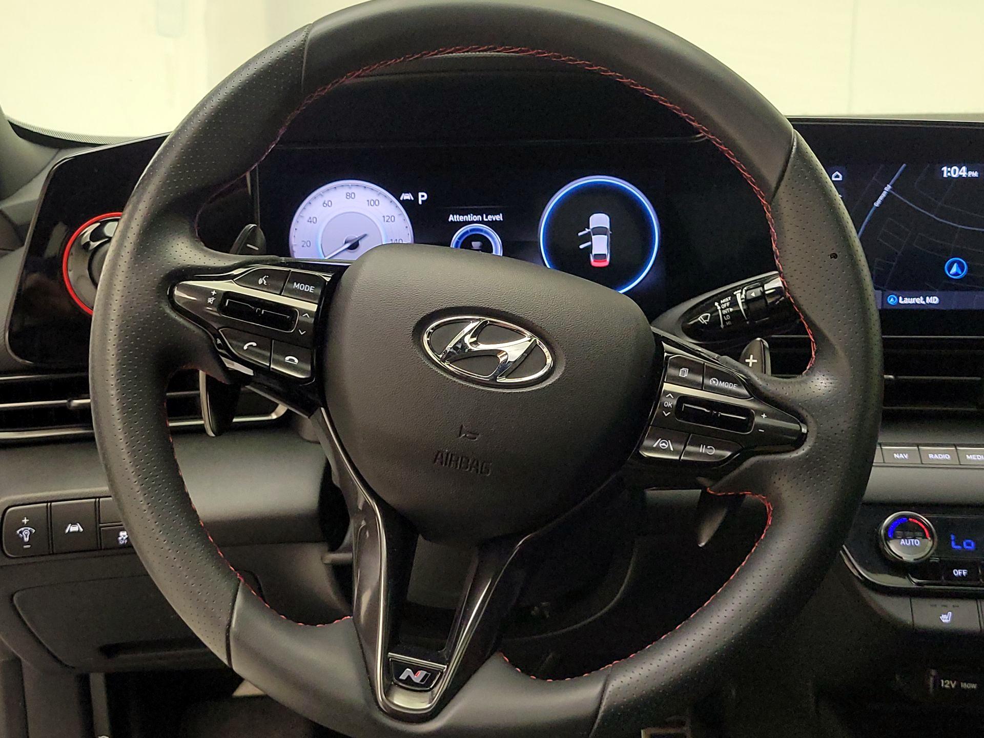 Thumbnail: 2023 Hyundai Elantra - 10