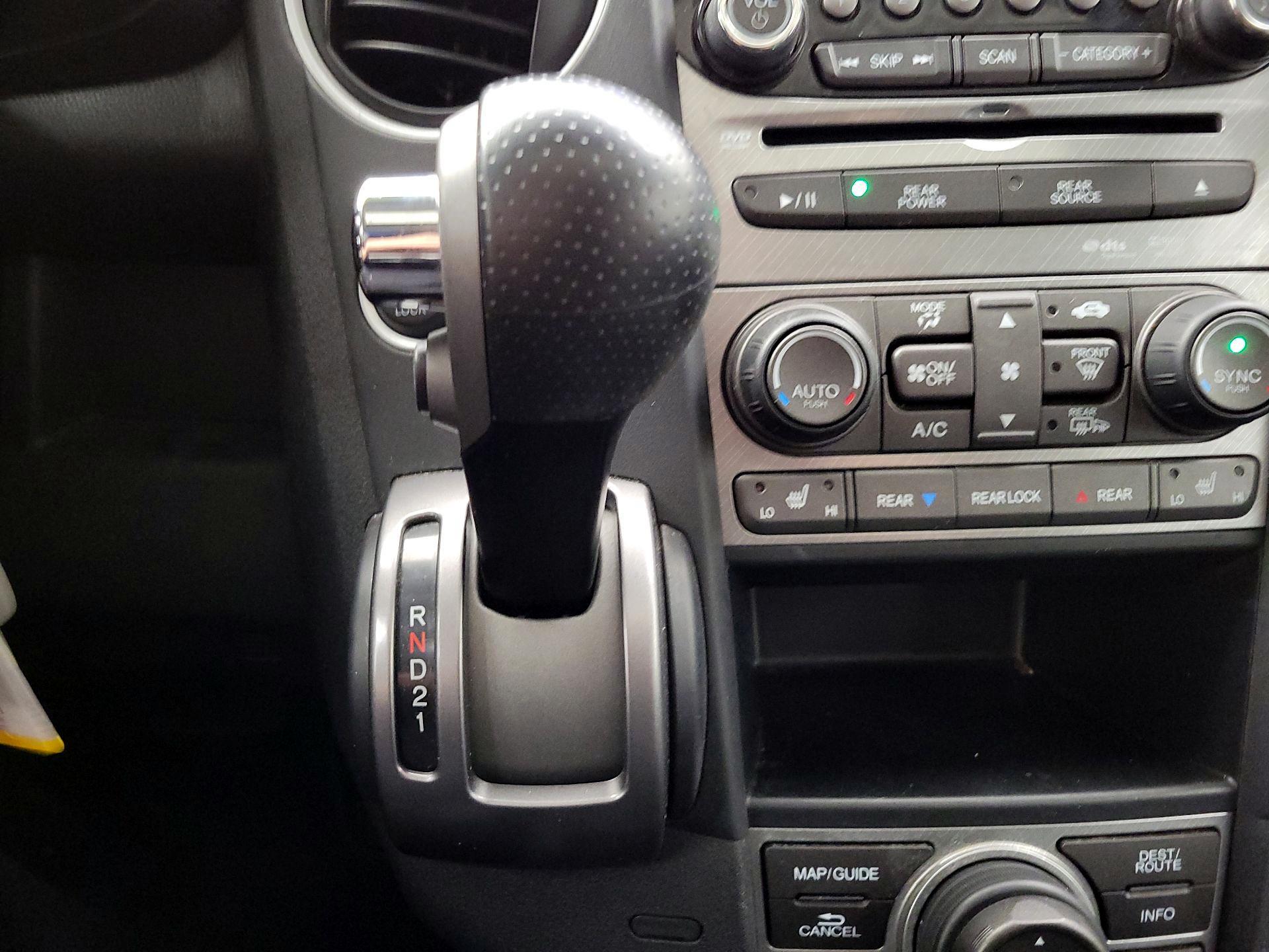 Thumbnail: 2015 Honda Pilot - 18