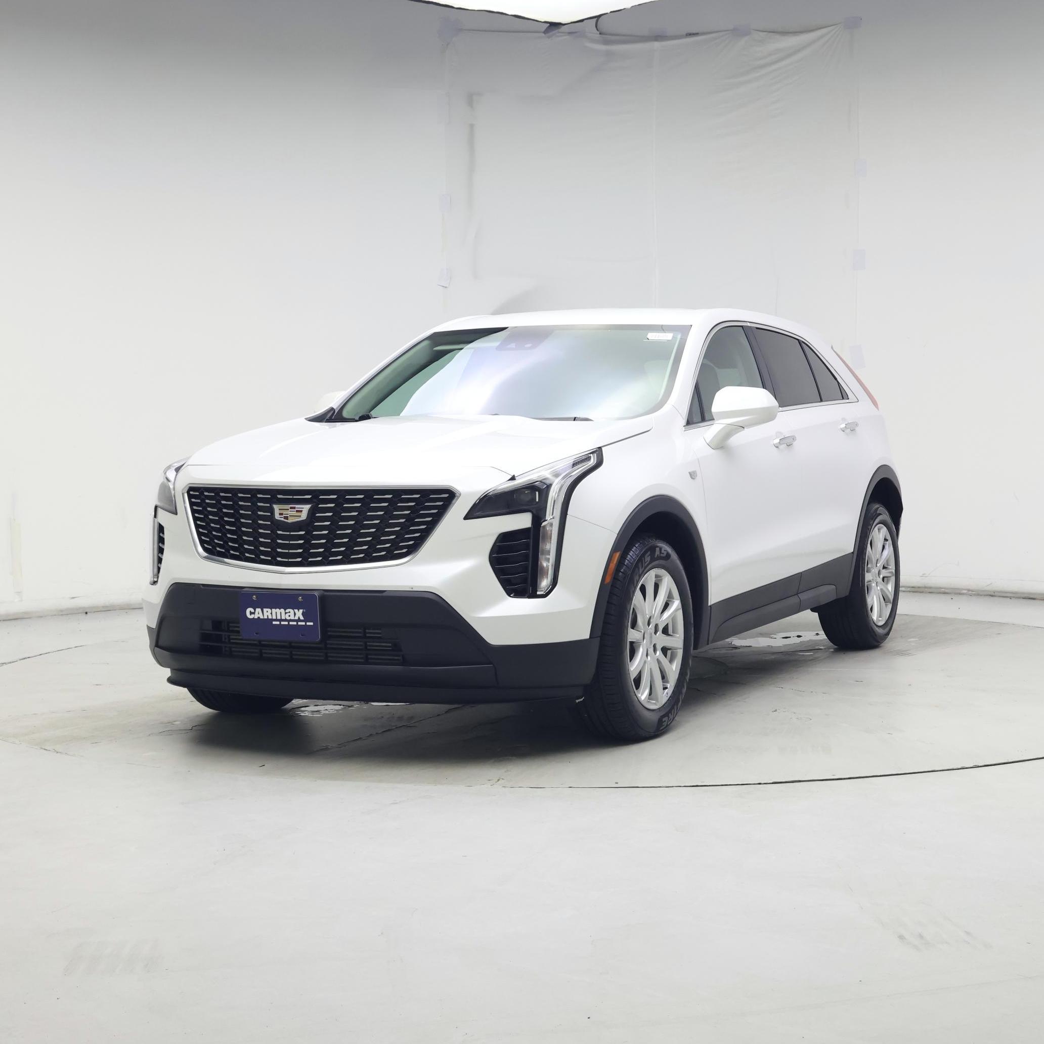 Thumbnail: 2021 Cadillac XT4 - 4