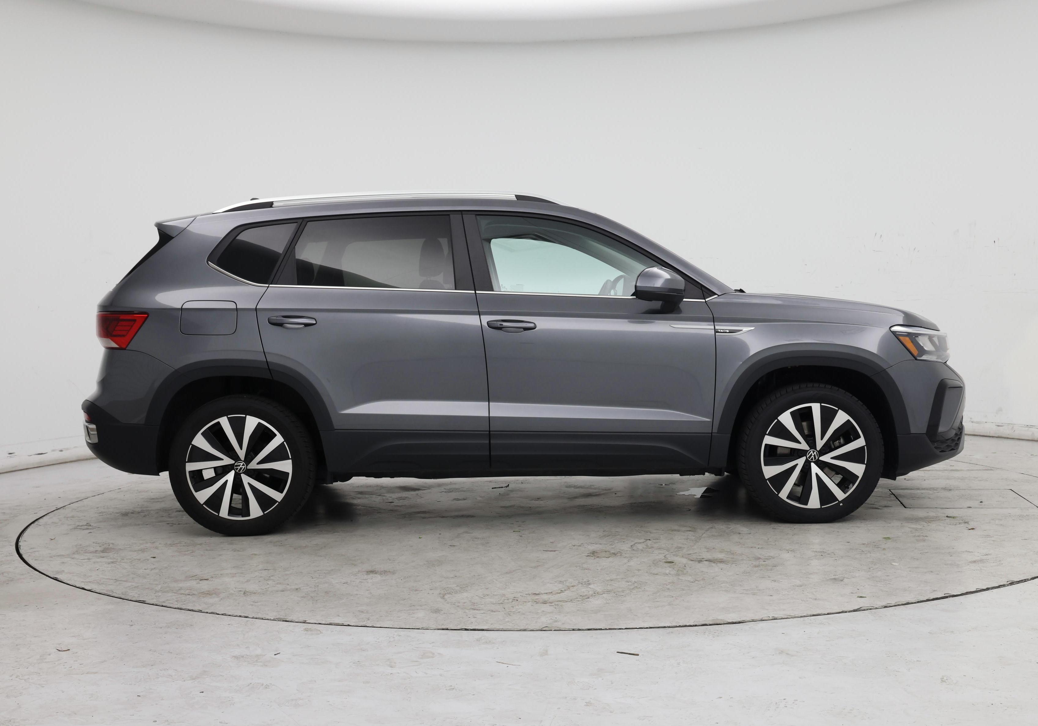 Thumbnail: 2022 Volkswagen Taos - 7