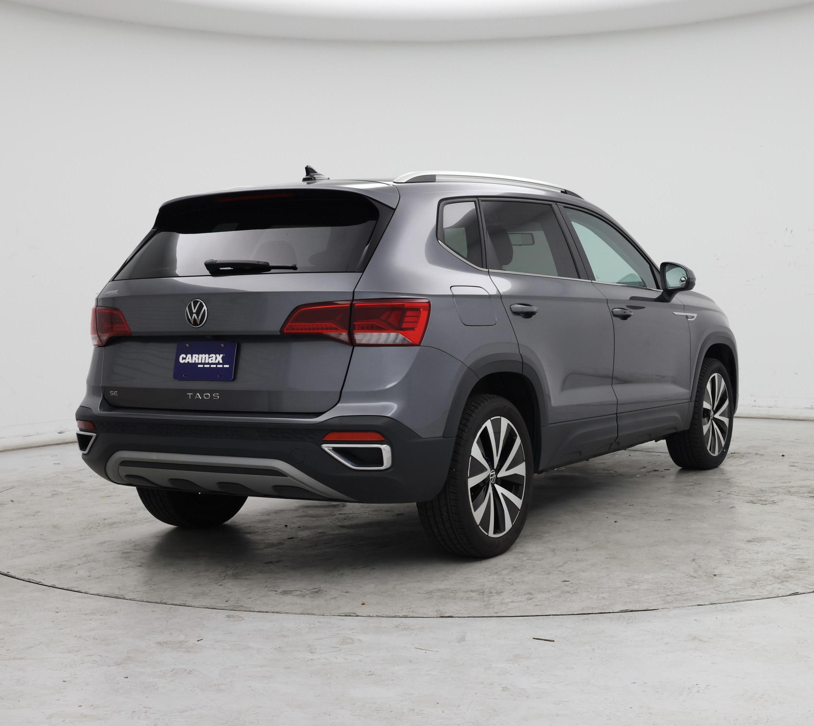 Thumbnail: 2022 Volkswagen Taos - 8