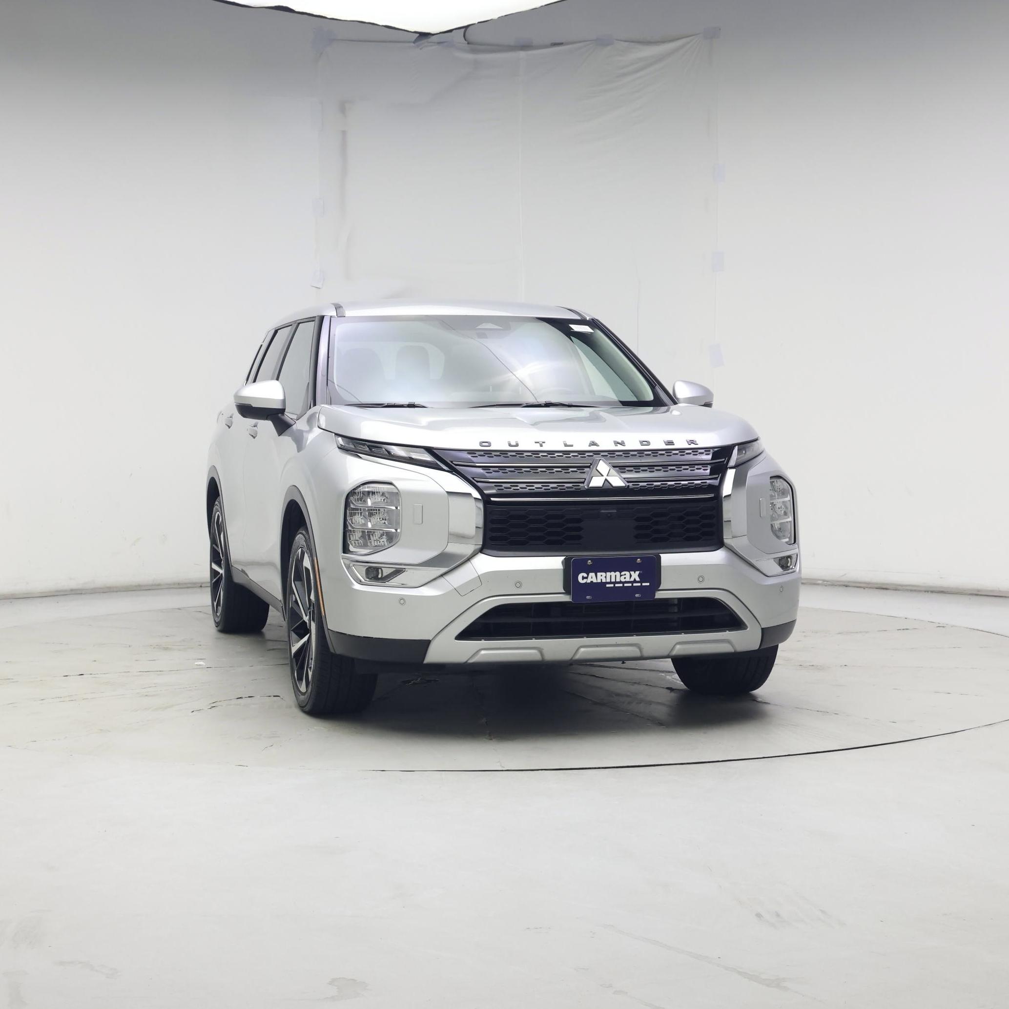Thumbnail: 2022 Mitsubishi Outlander - 5