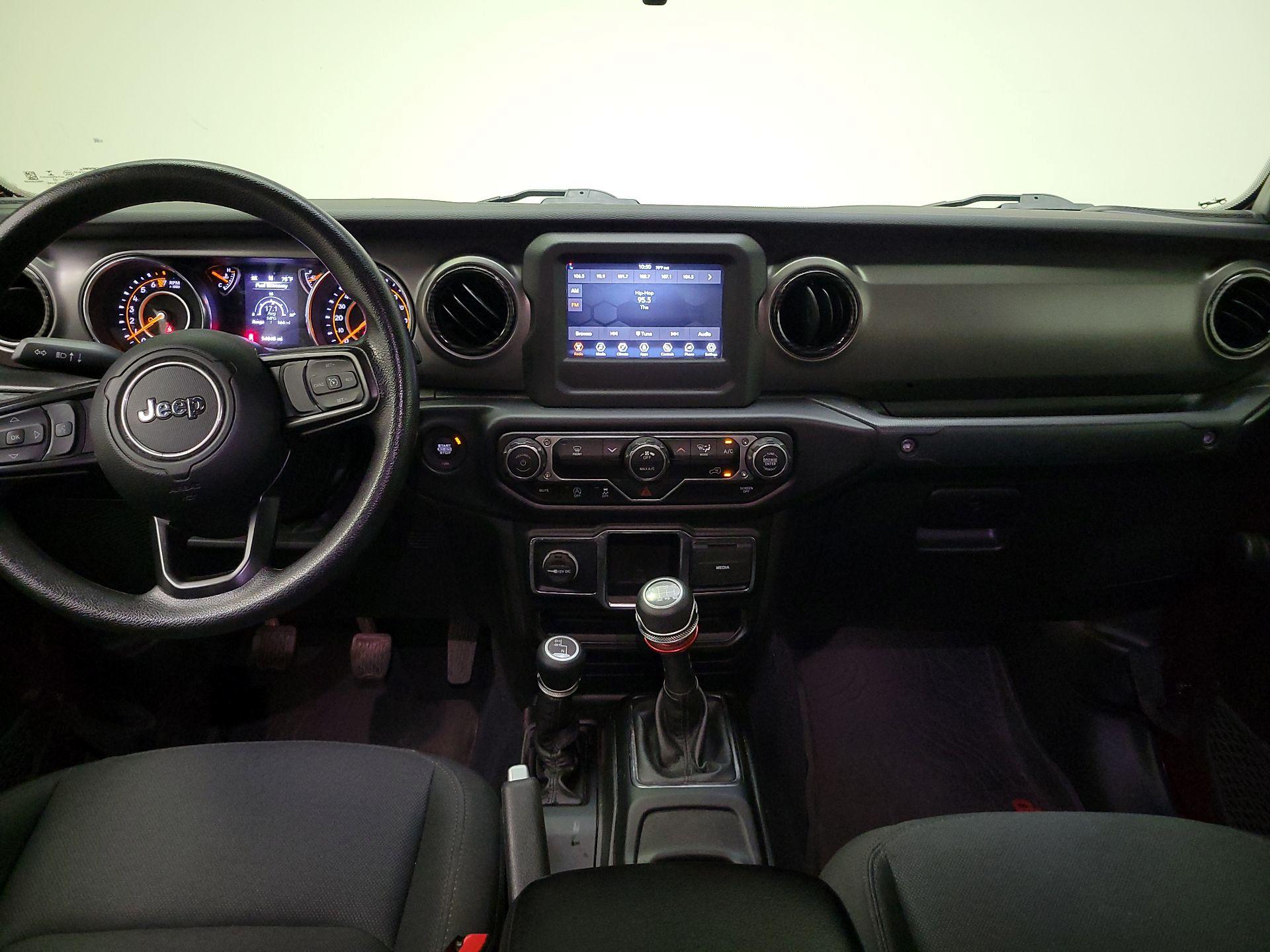 Thumbnail: 2022 Jeep Gladiator - 9