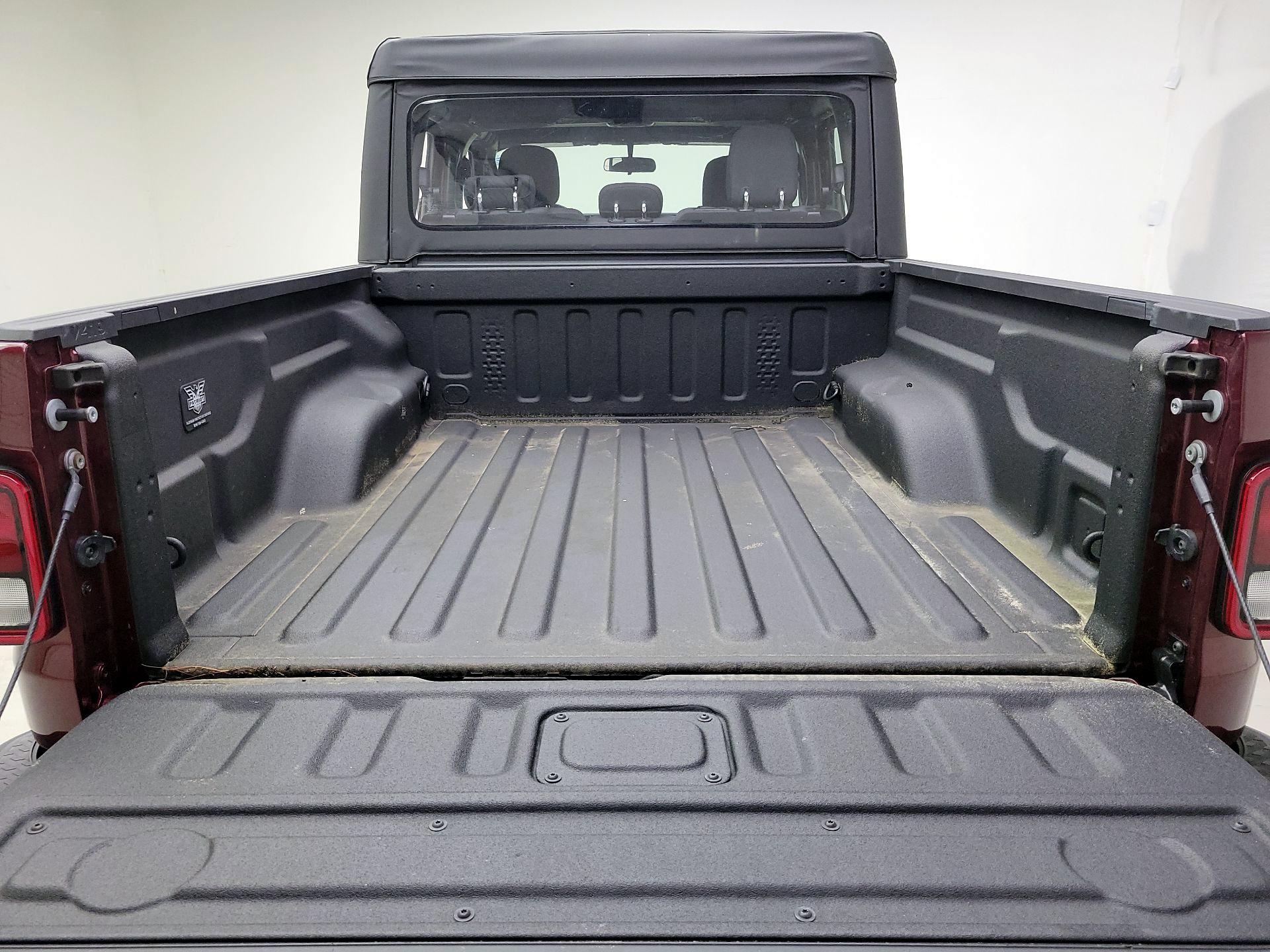 Thumbnail: 2022 Jeep Gladiator - 20