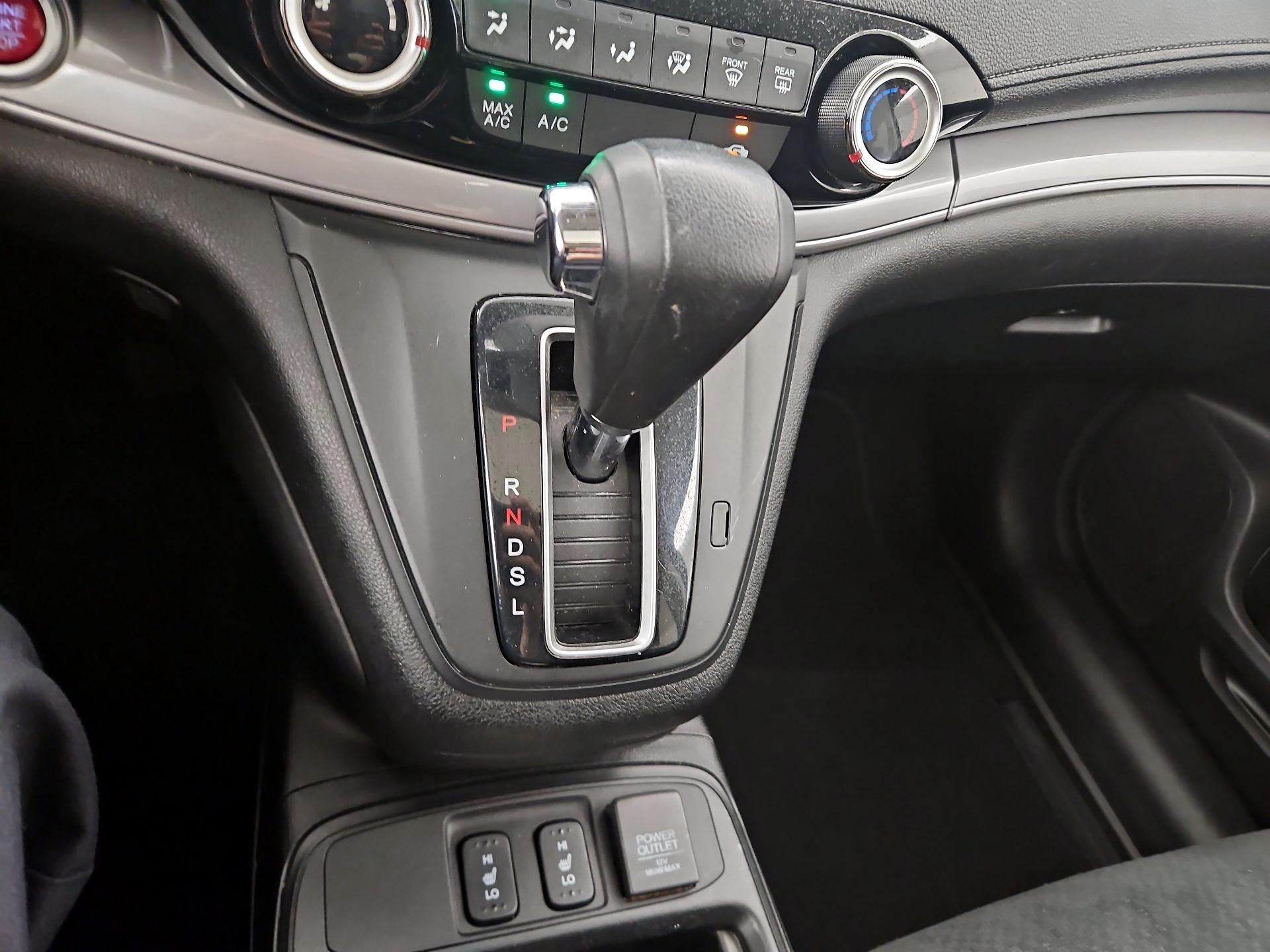 Thumbnail: 2015 Honda CR-V - 17