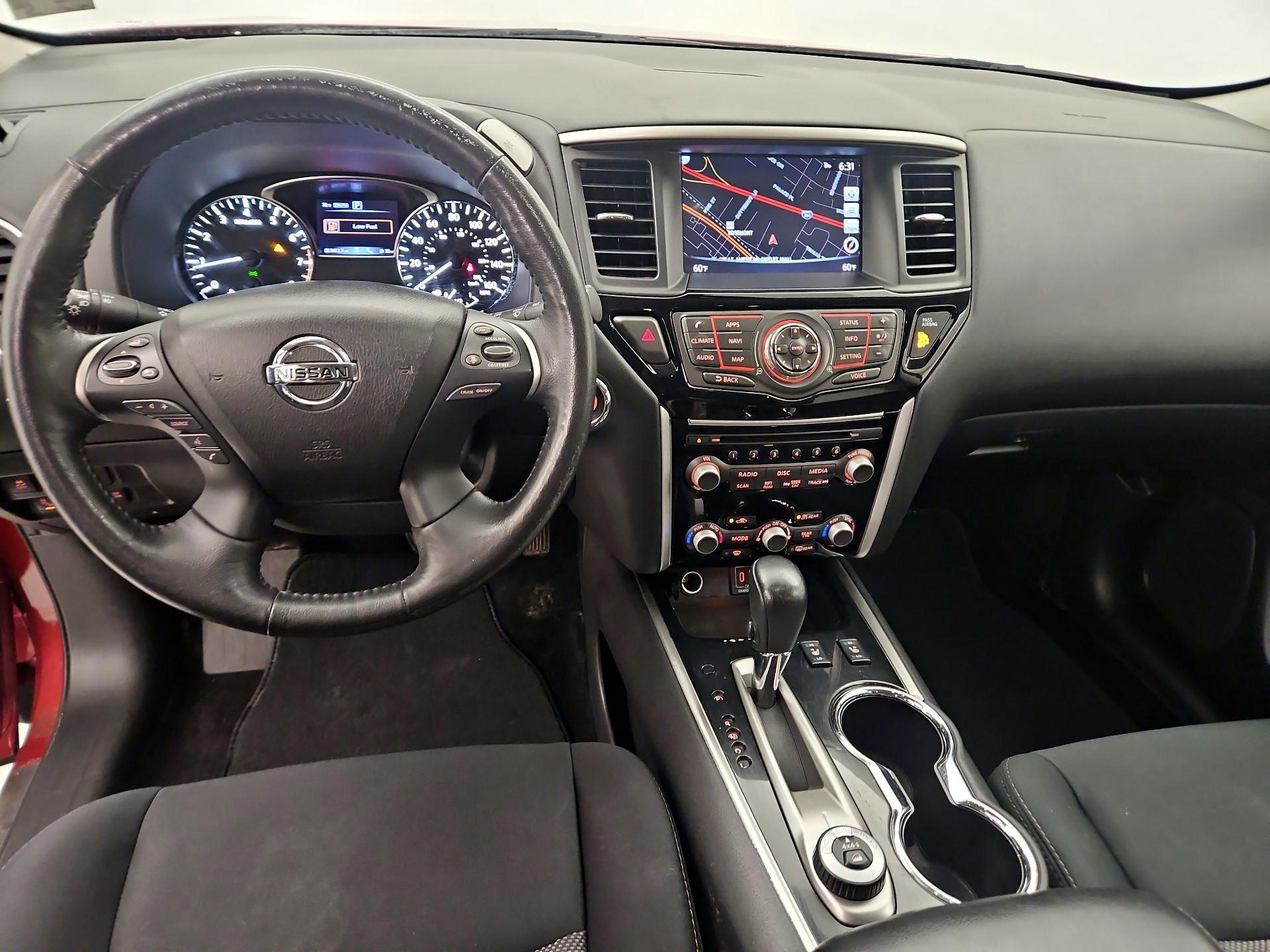 Thumbnail: 2019 Nissan Pathfinder - 9