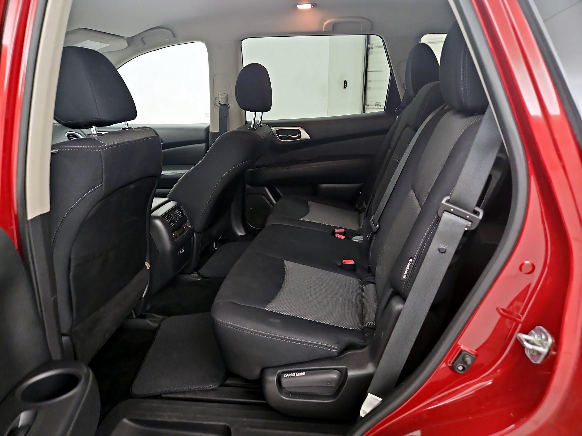 Thumbnail: 2019 Nissan Pathfinder - 20