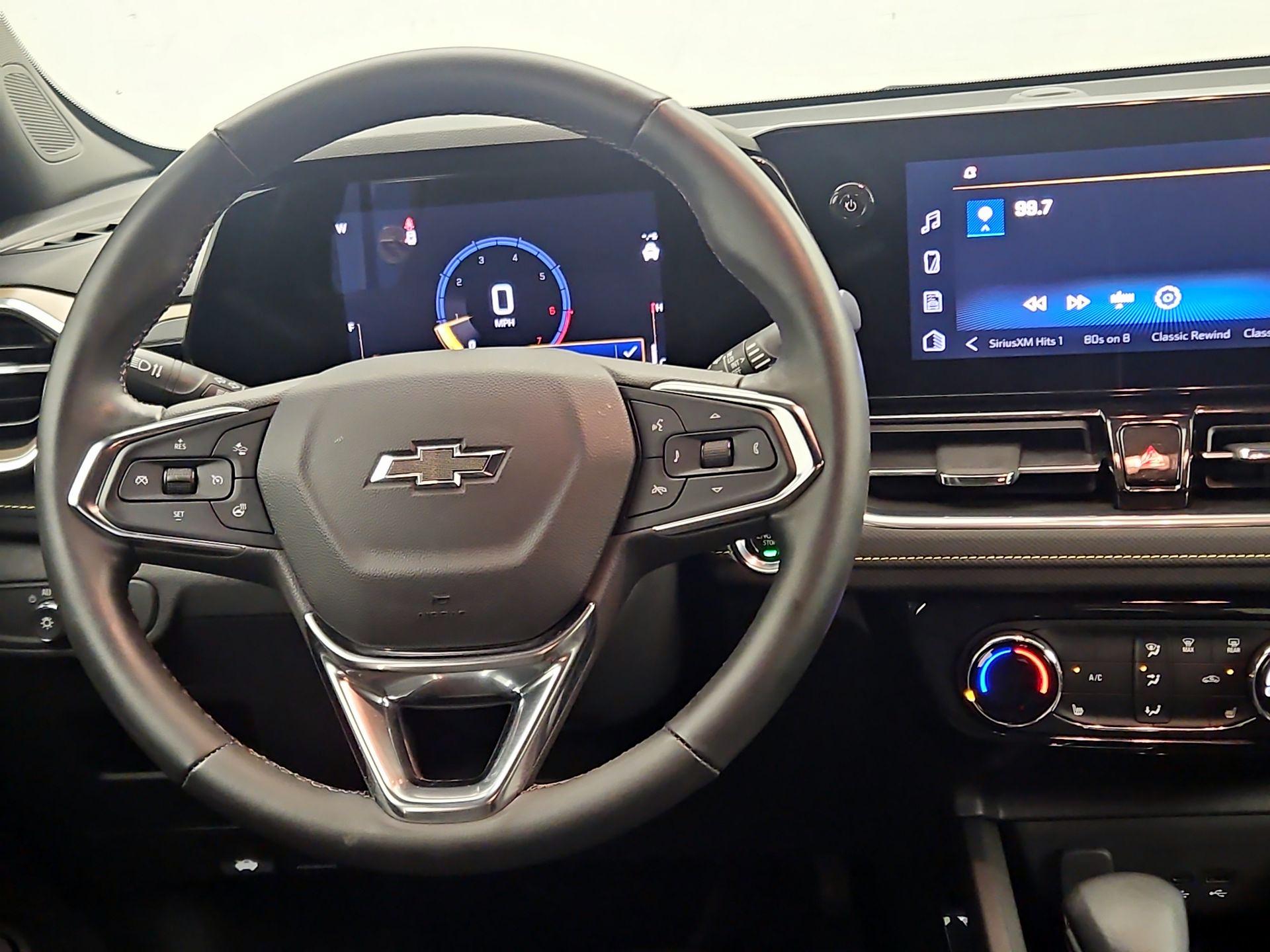 Thumbnail: 2024 Chevrolet TrailBlazer - 10