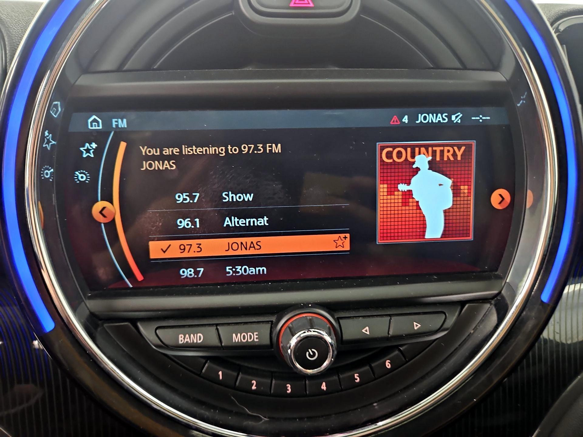 Thumbnail: 2018 MINI Cooper Countryman - 16