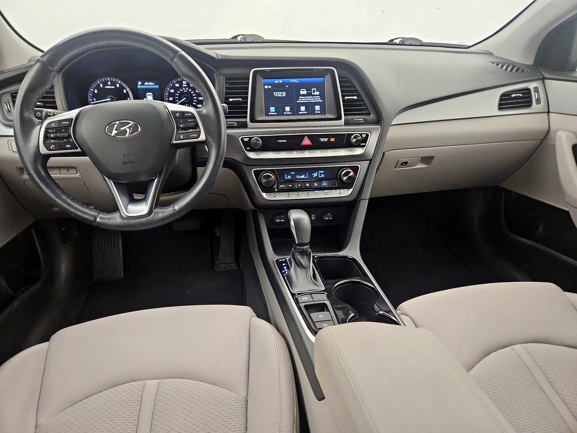 Thumbnail: 2019 Hyundai Sonata - 9