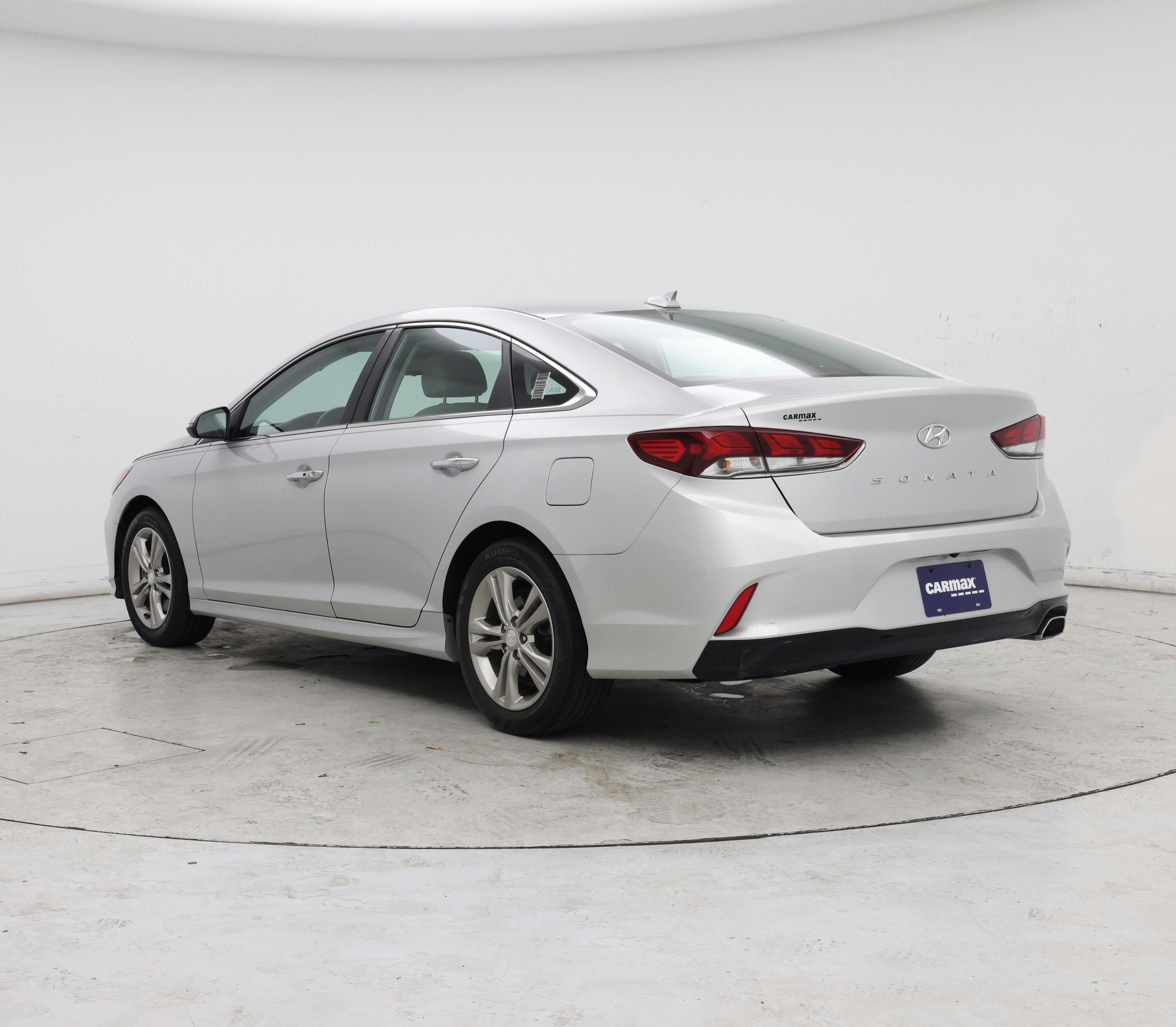Thumbnail: 2019 Hyundai Sonata - 2