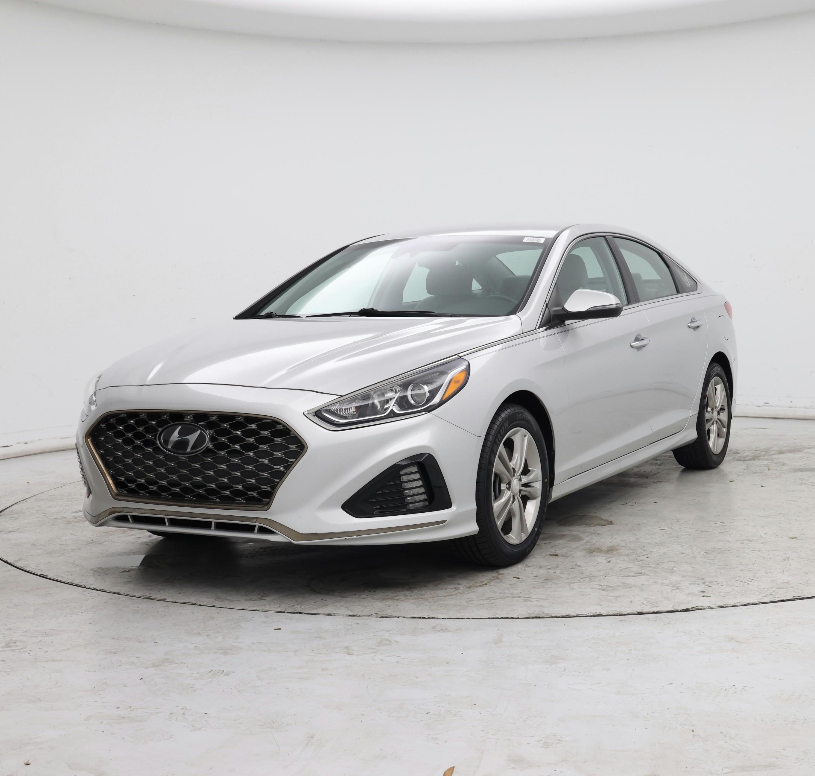 Thumbnail: 2019 Hyundai Sonata - 4