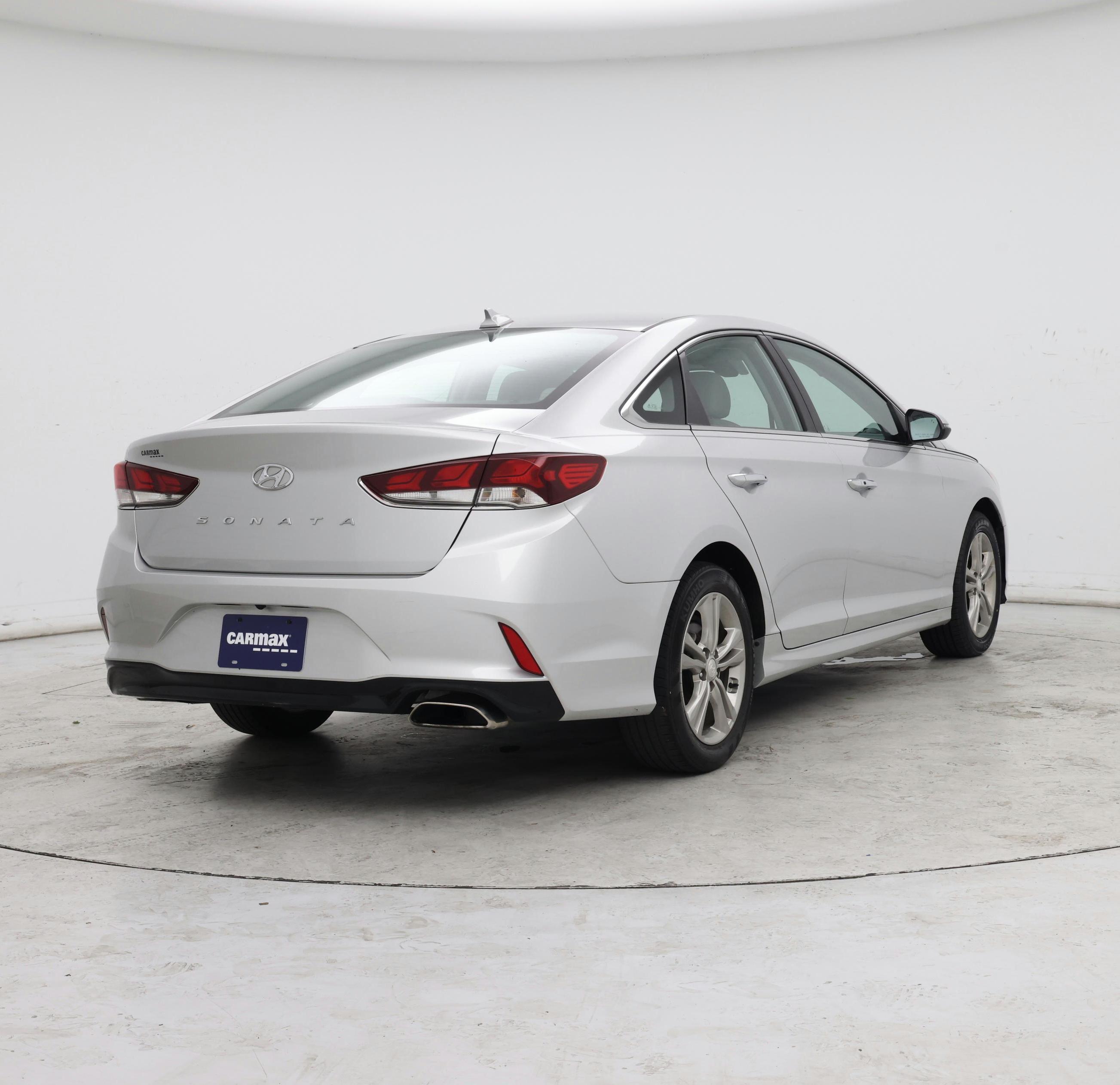 Thumbnail: 2019 Hyundai Sonata - 8