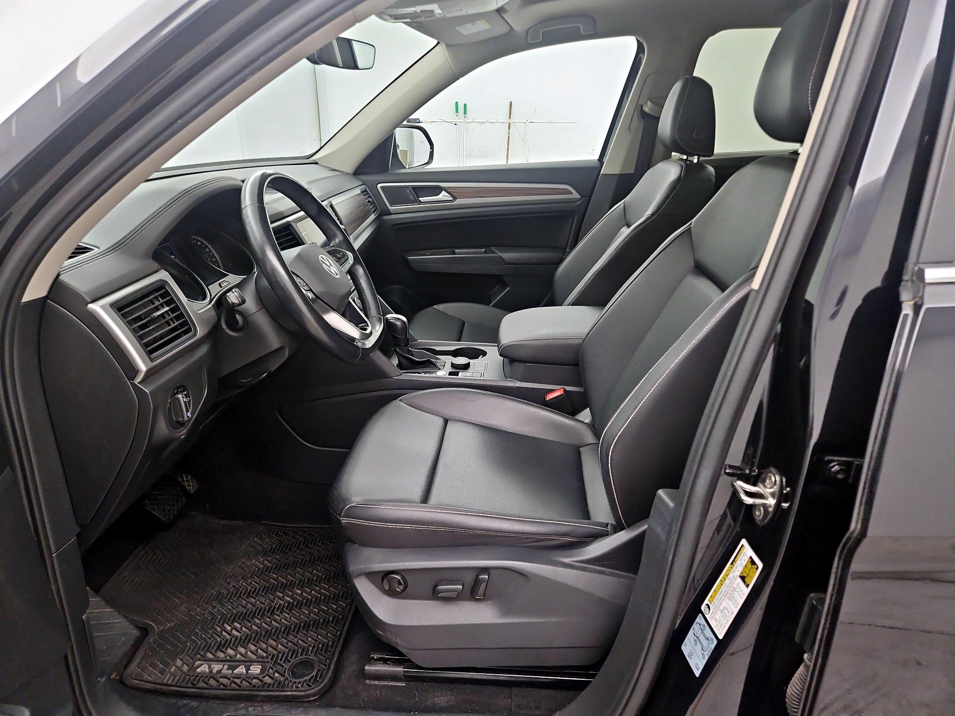 Thumbnail: 2021 Volkswagen Atlas - 11