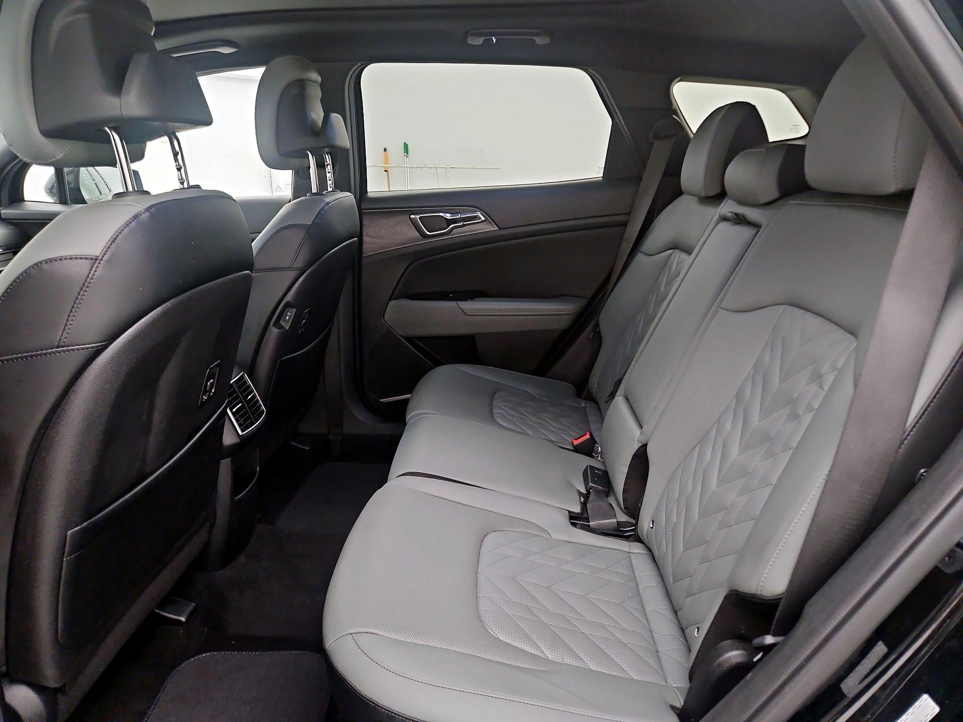 Thumbnail: 2023 Kia Sportage - 19