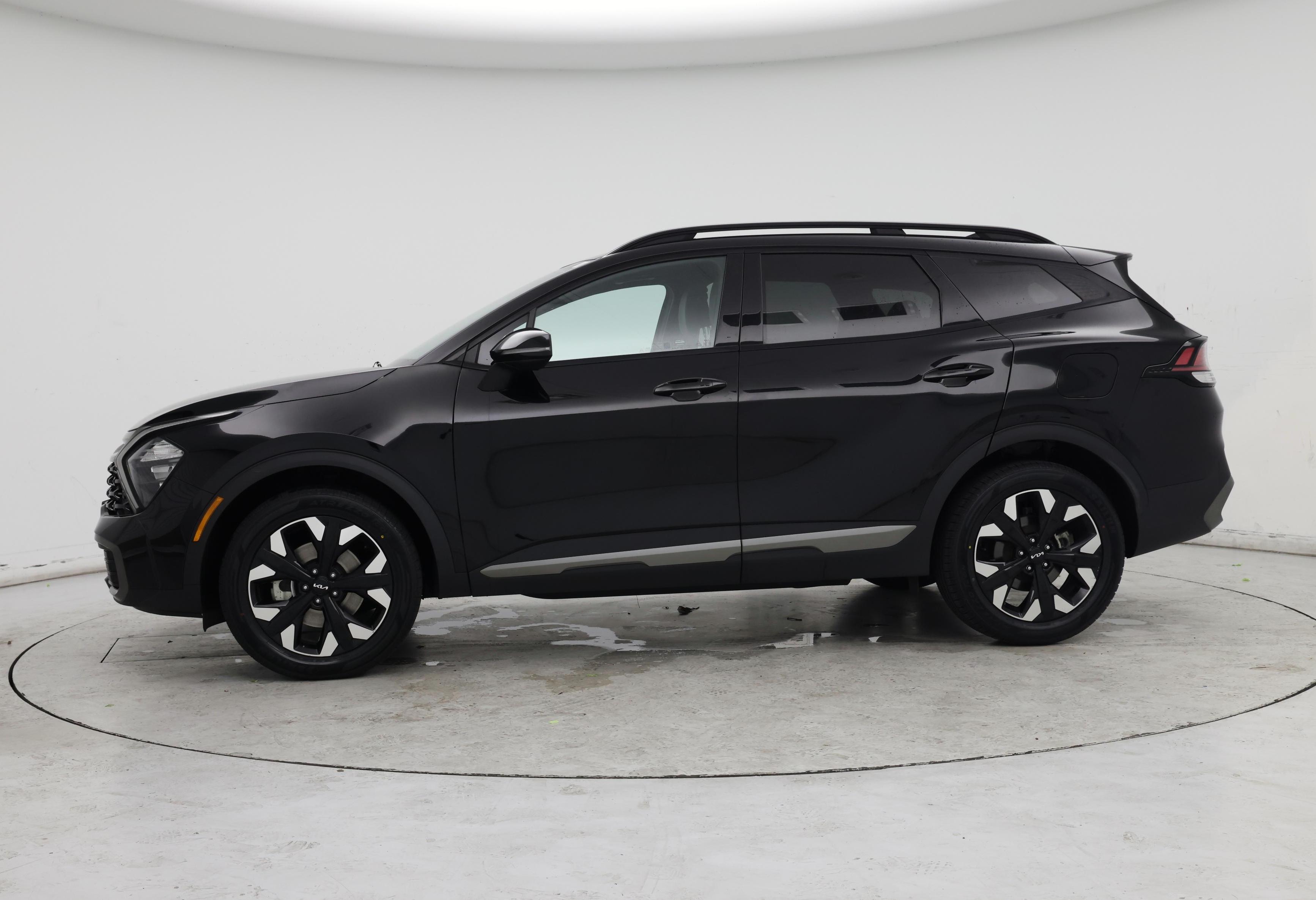 Thumbnail: 2023 Kia Sportage - 3