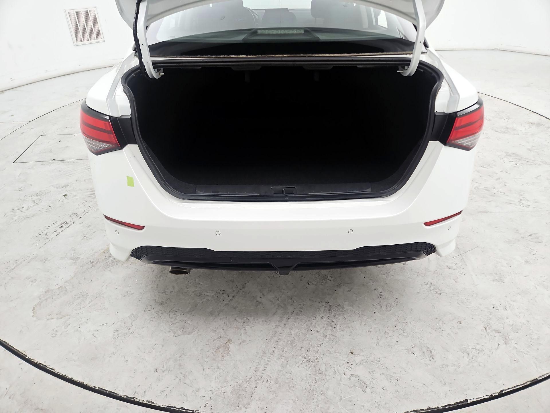 Thumbnail: 2022 Nissan Sentra - 20