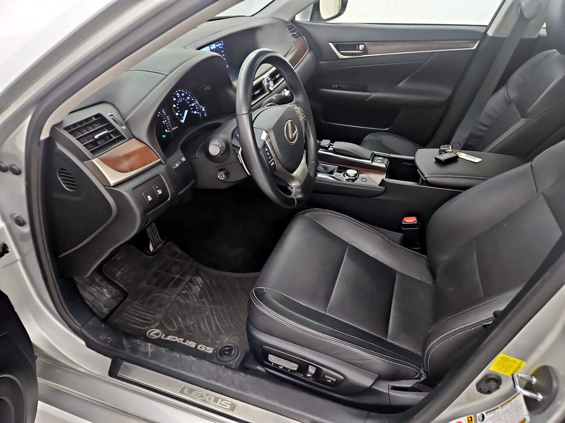 Thumbnail: 2015 Lexus GS - 11
