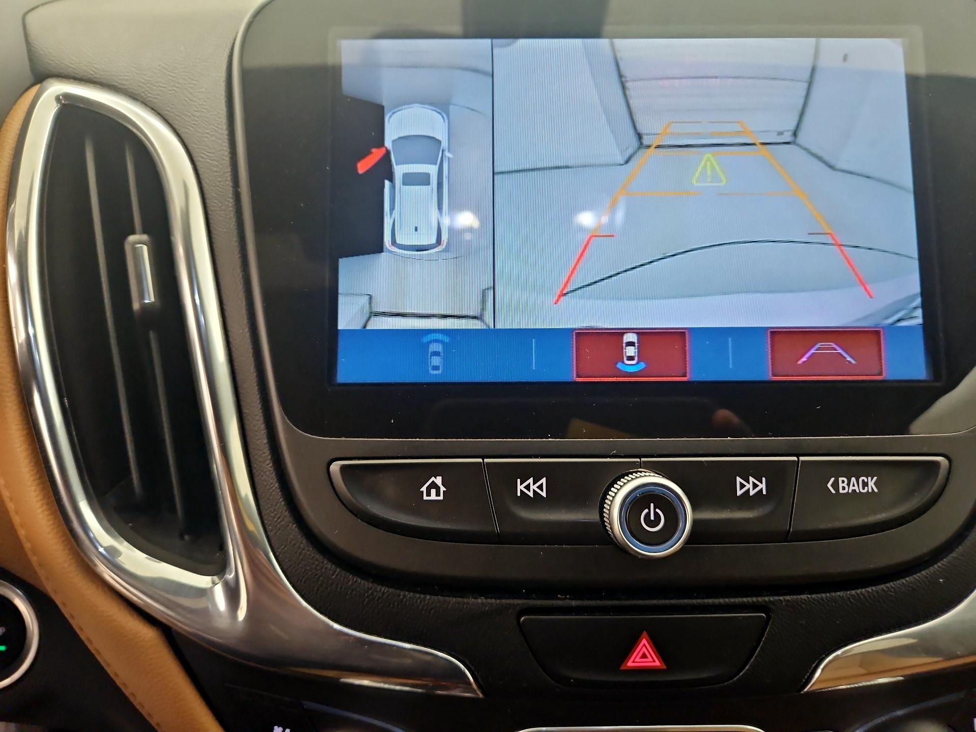 Thumbnail: 2018 Chevrolet Equinox - 14