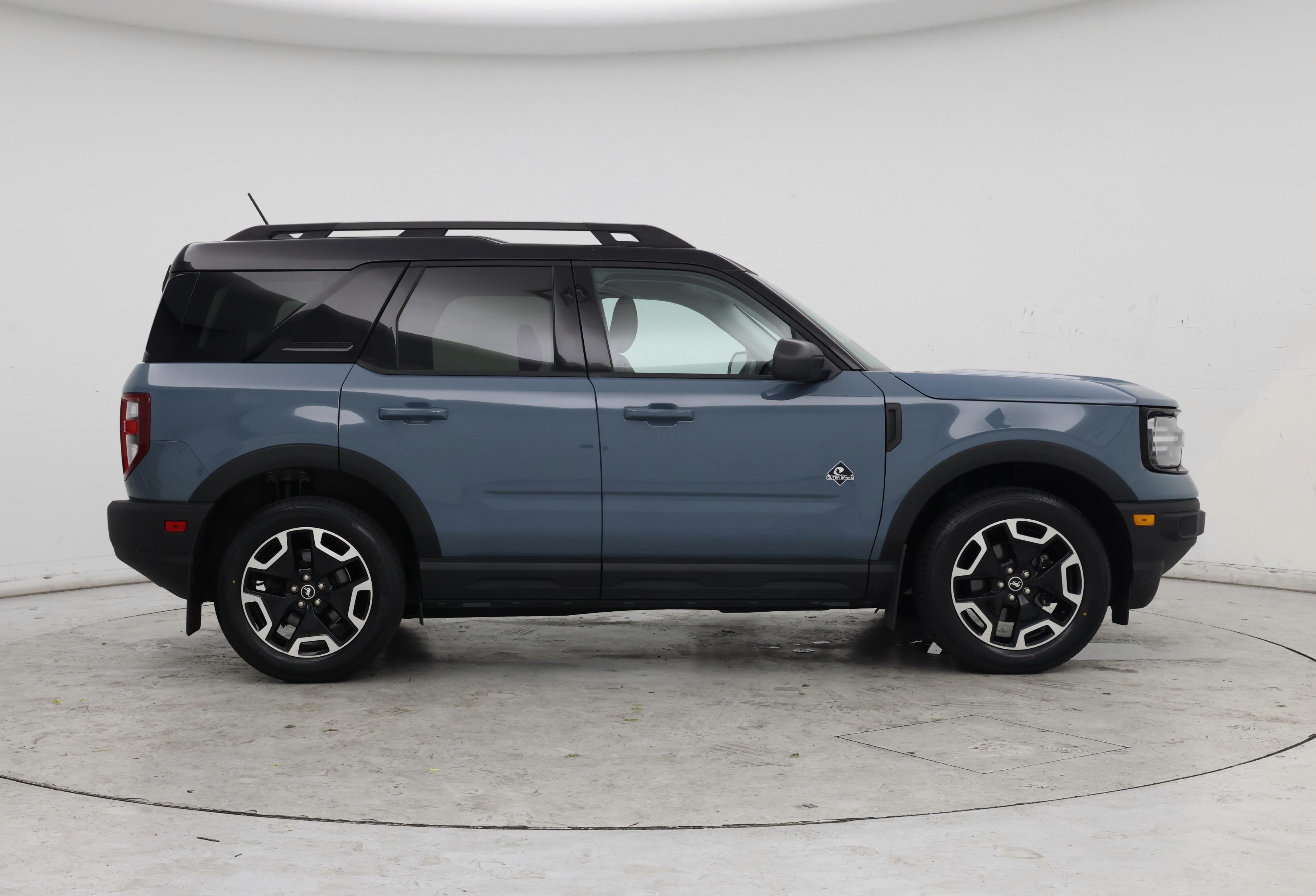 Thumbnail: 2023 Ford Bronco Sport - 7