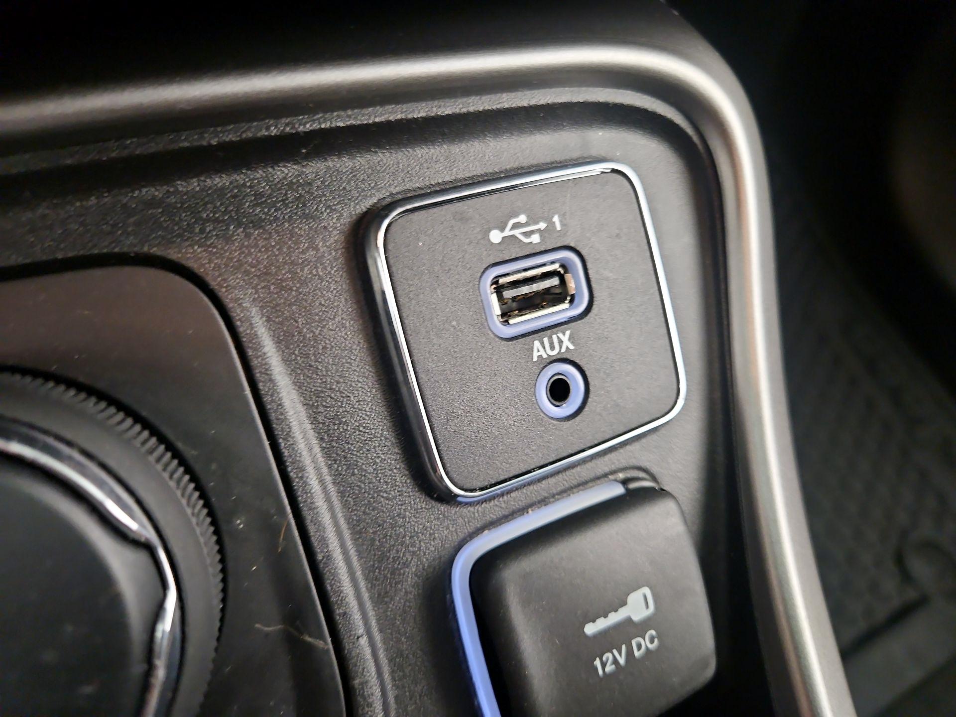 Thumbnail: 2019 Jeep Compass - 18