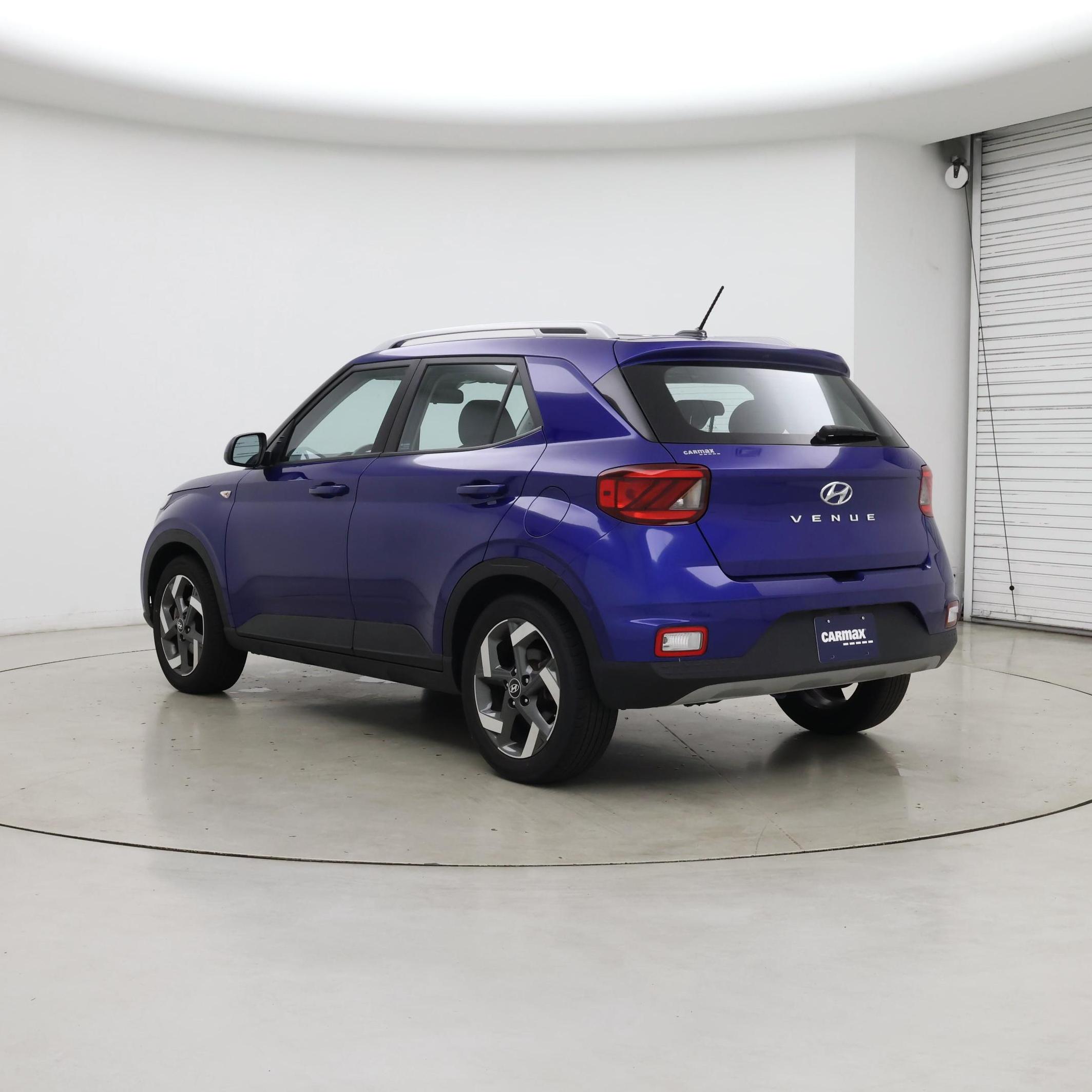 Thumbnail: 2023 Hyundai Venue - 2
