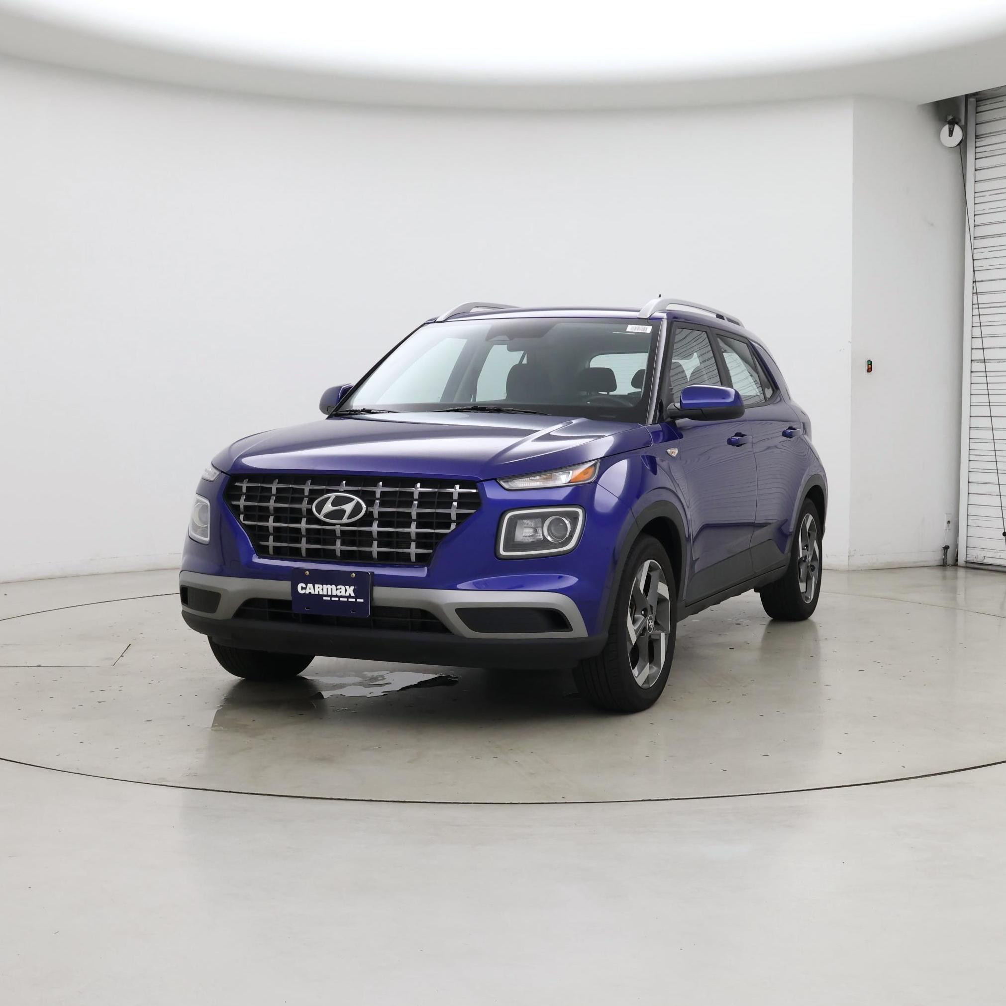 Thumbnail: 2023 Hyundai Venue - 4