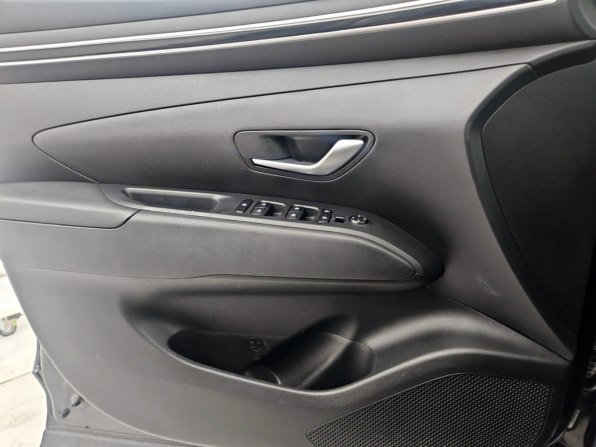 Thumbnail: 2022 Hyundai Tucson - 12