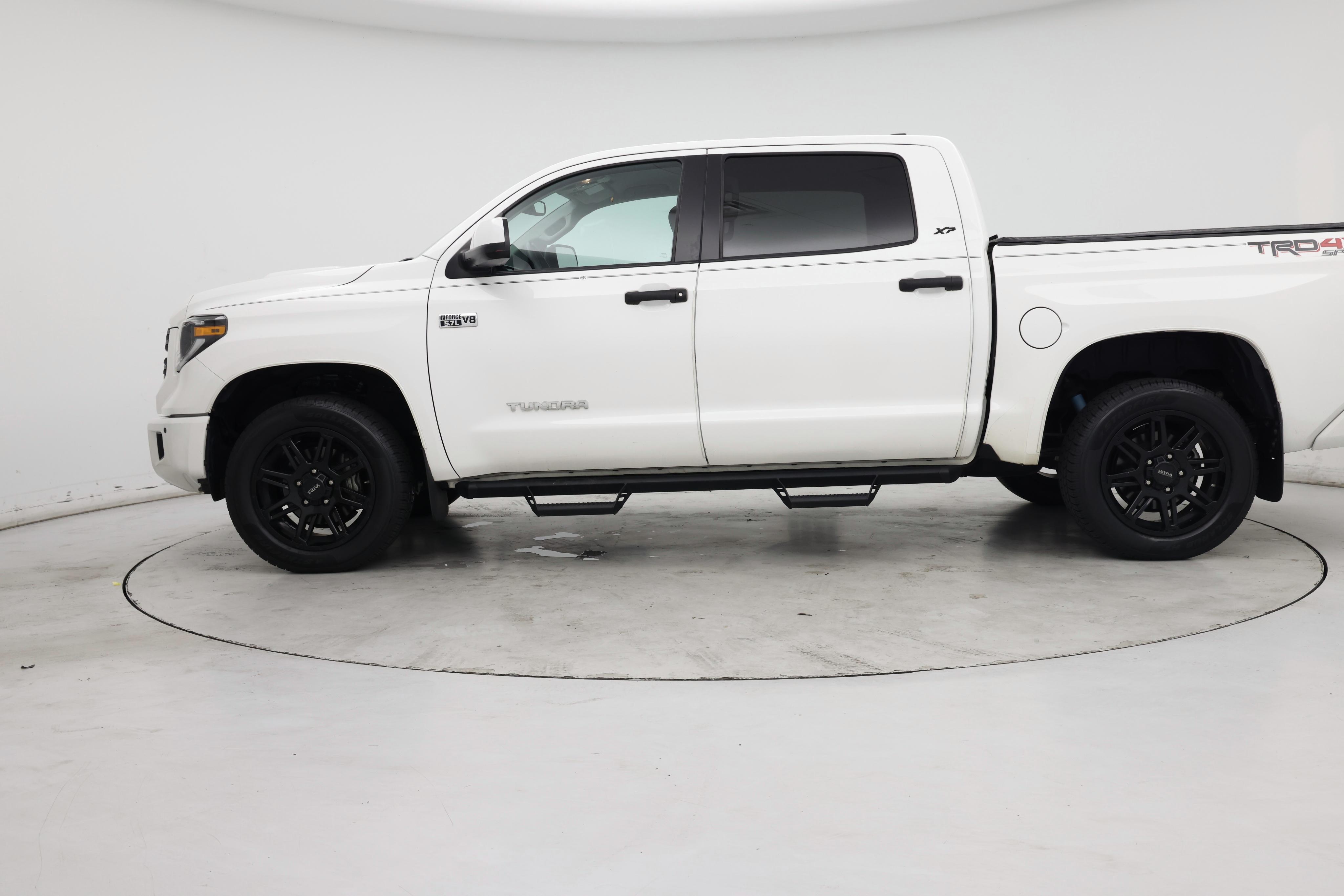 Thumbnail: 2020 Toyota Tundra - 3