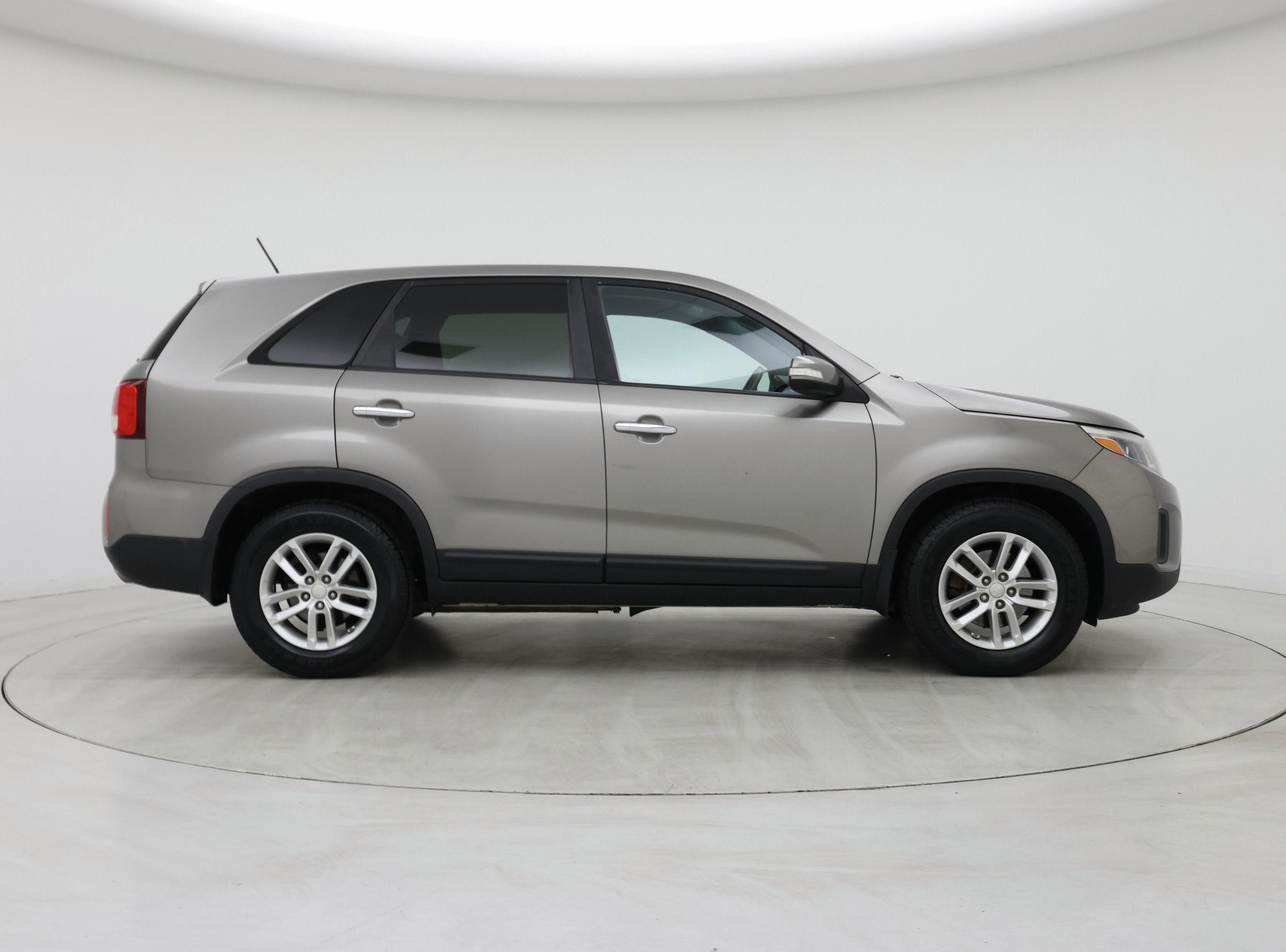 Thumbnail: 2015 Kia Sorento - 7