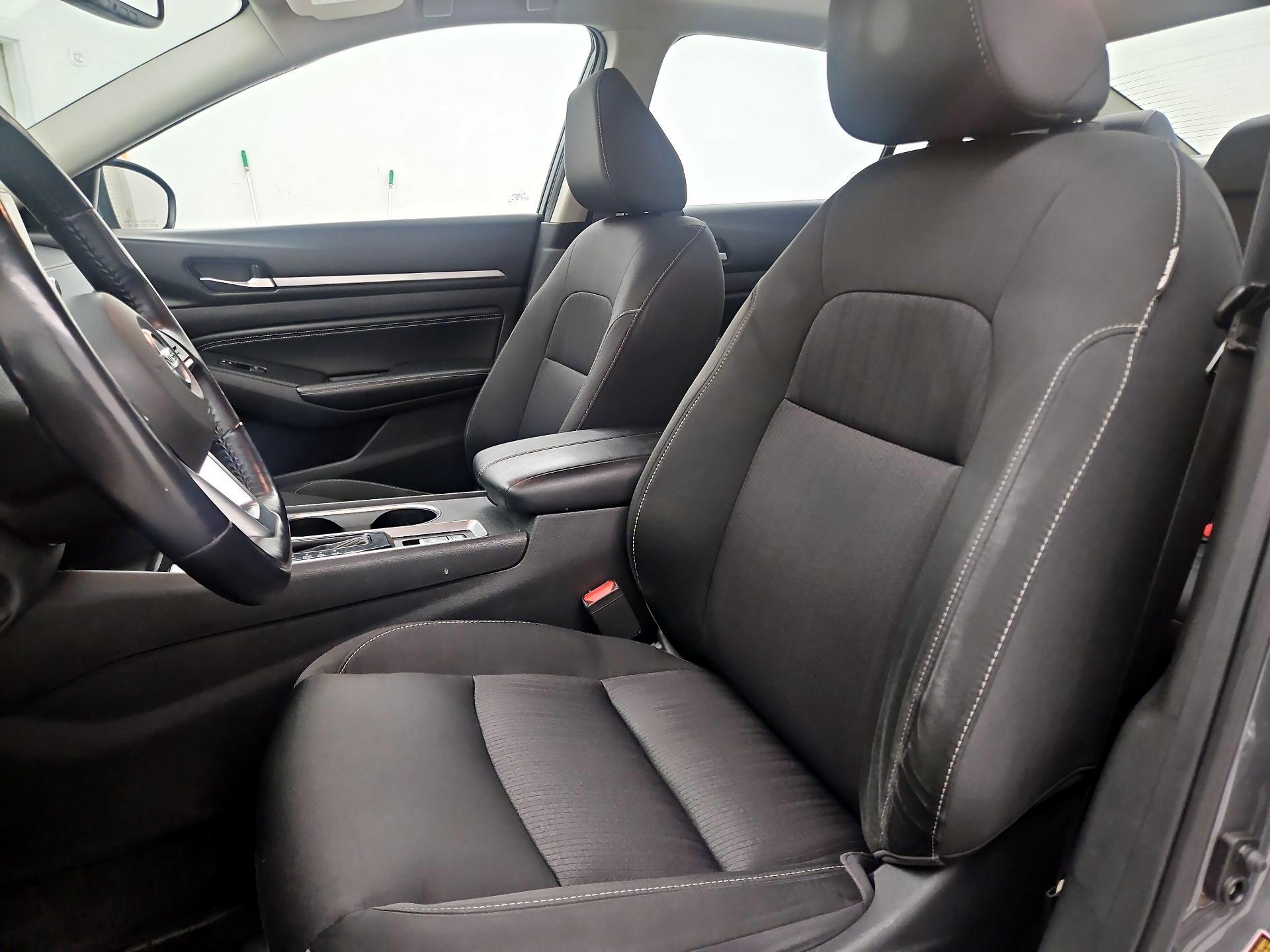 Thumbnail: 2019 Nissan Altima - 11
