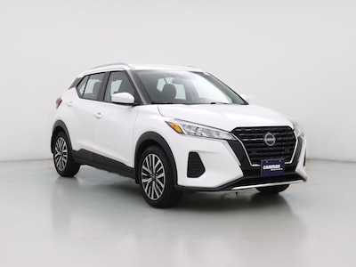 White 2023 Nissan Kicks SV