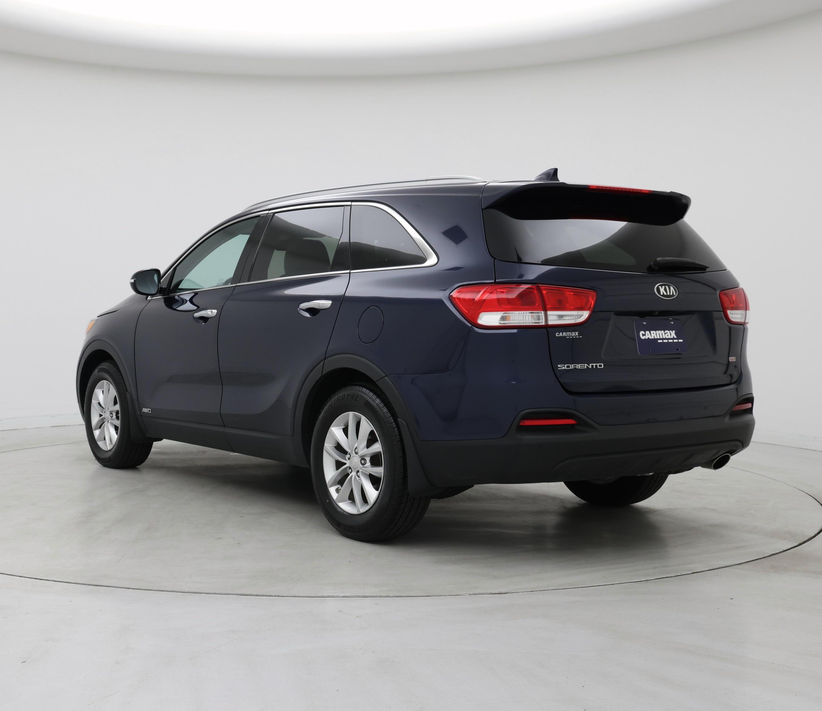 Thumbnail: 2017 Kia Sorento - 2