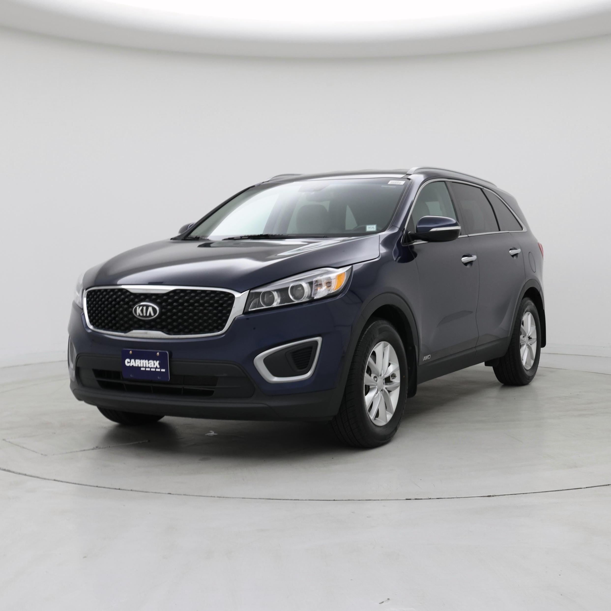 Thumbnail: 2017 Kia Sorento - 4