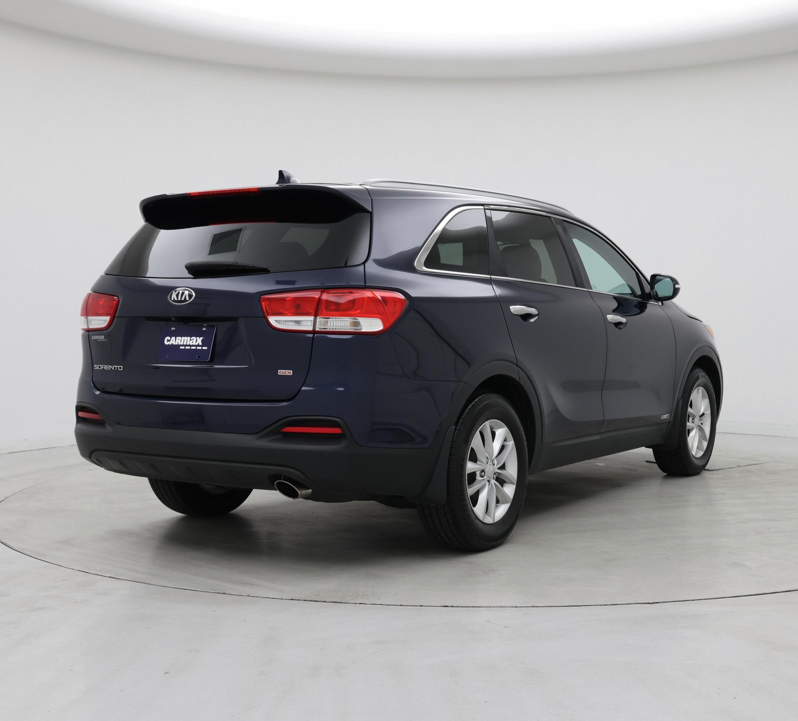 Thumbnail: 2017 Kia Sorento - 8