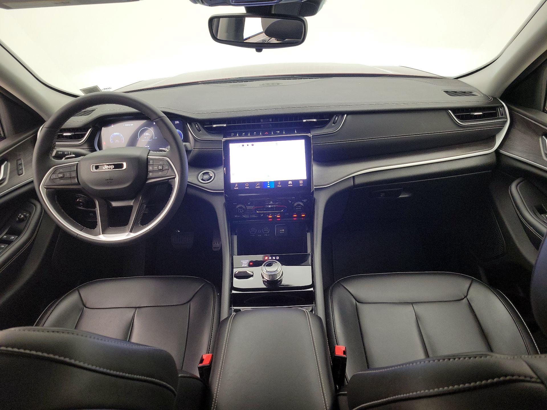 Thumbnail: 2023 Jeep Grand Cherokee - 9