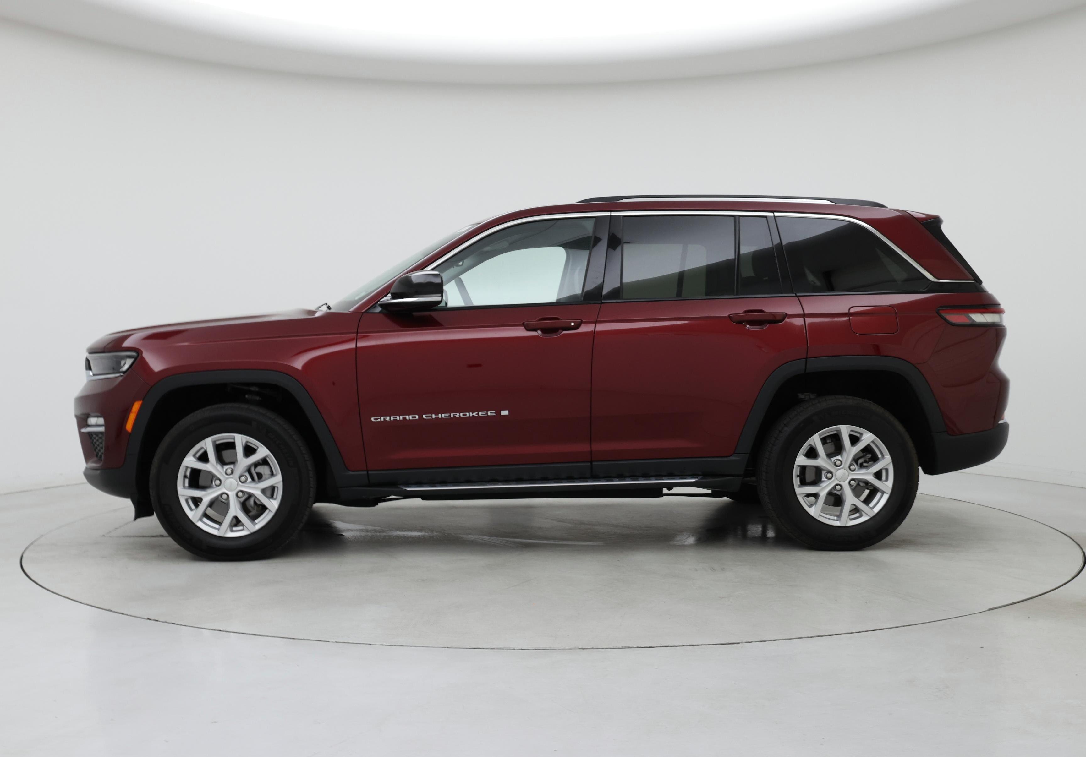 Thumbnail: 2023 Jeep Grand Cherokee - 3