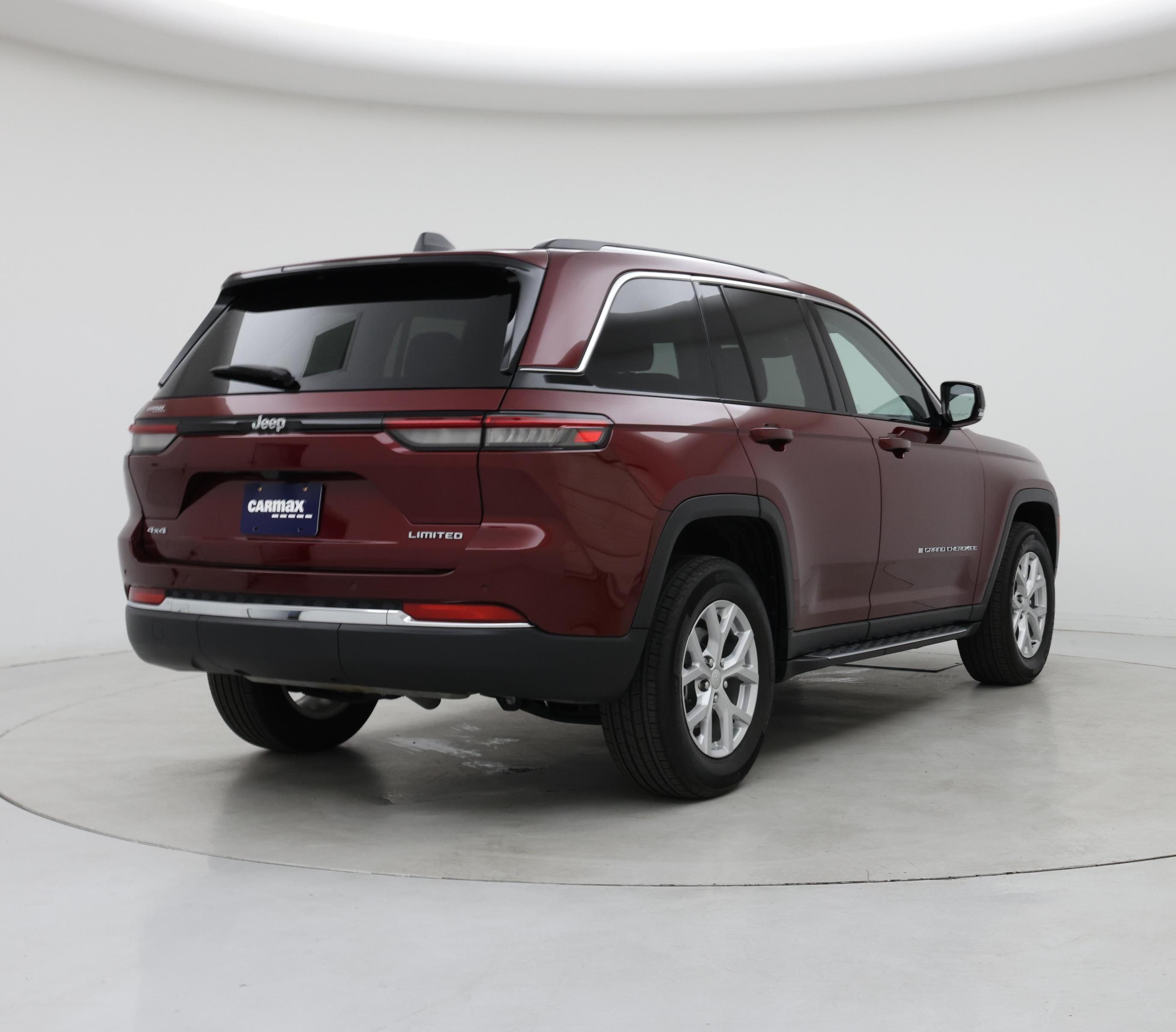 Thumbnail: 2023 Jeep Grand Cherokee - 8