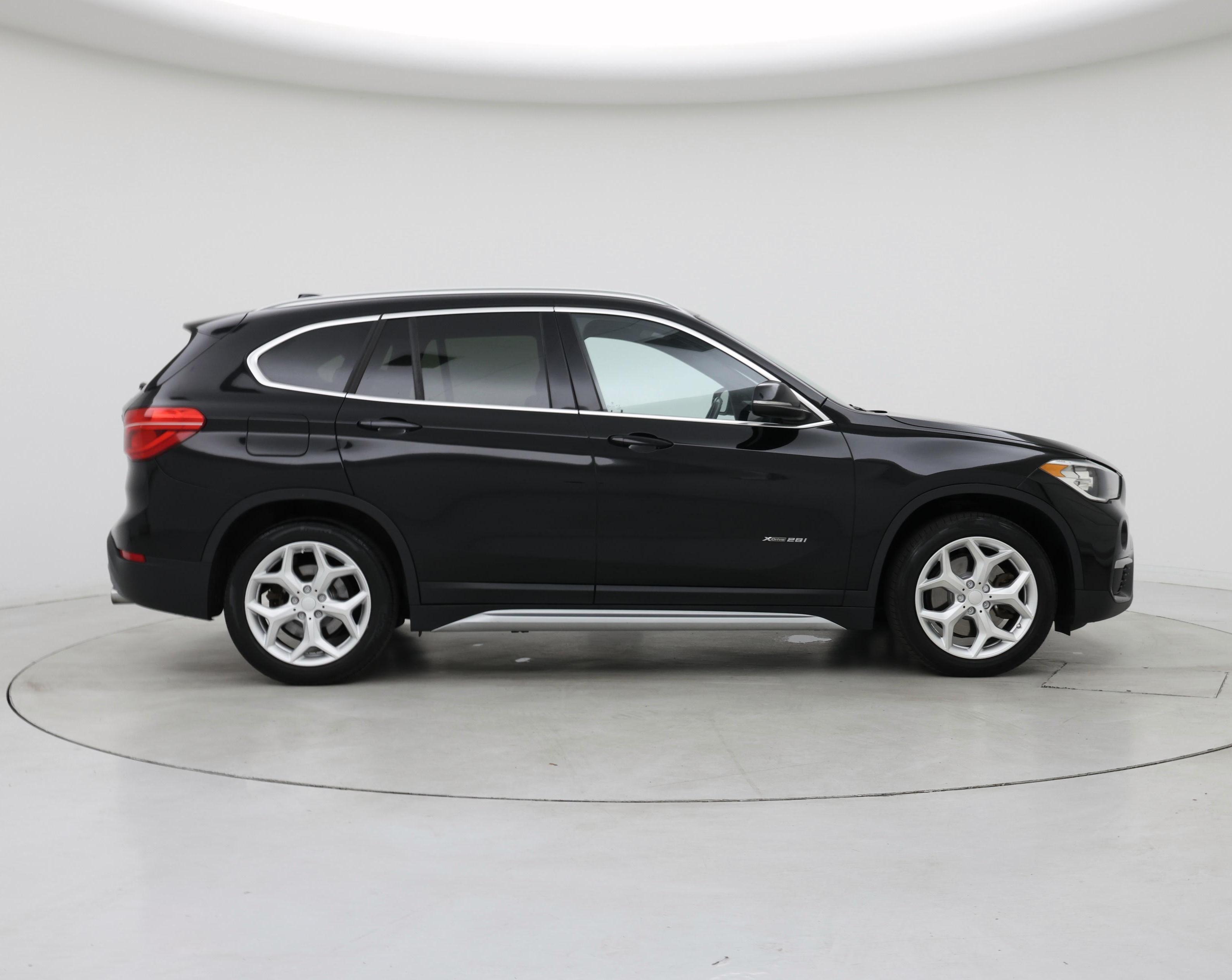 Thumbnail: 2018 BMW X1 - 7