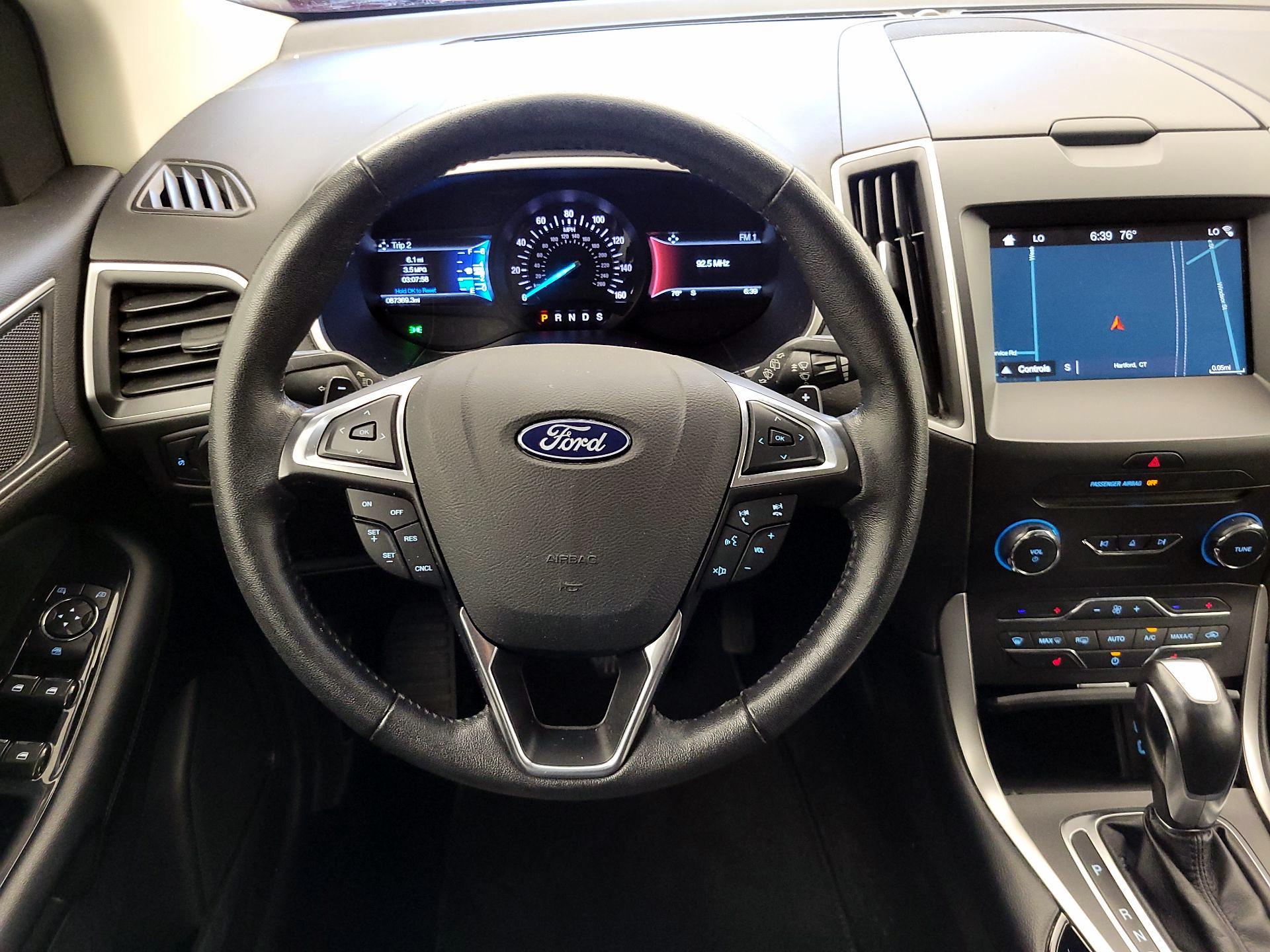 Thumbnail: 2018 Ford Edge - 10