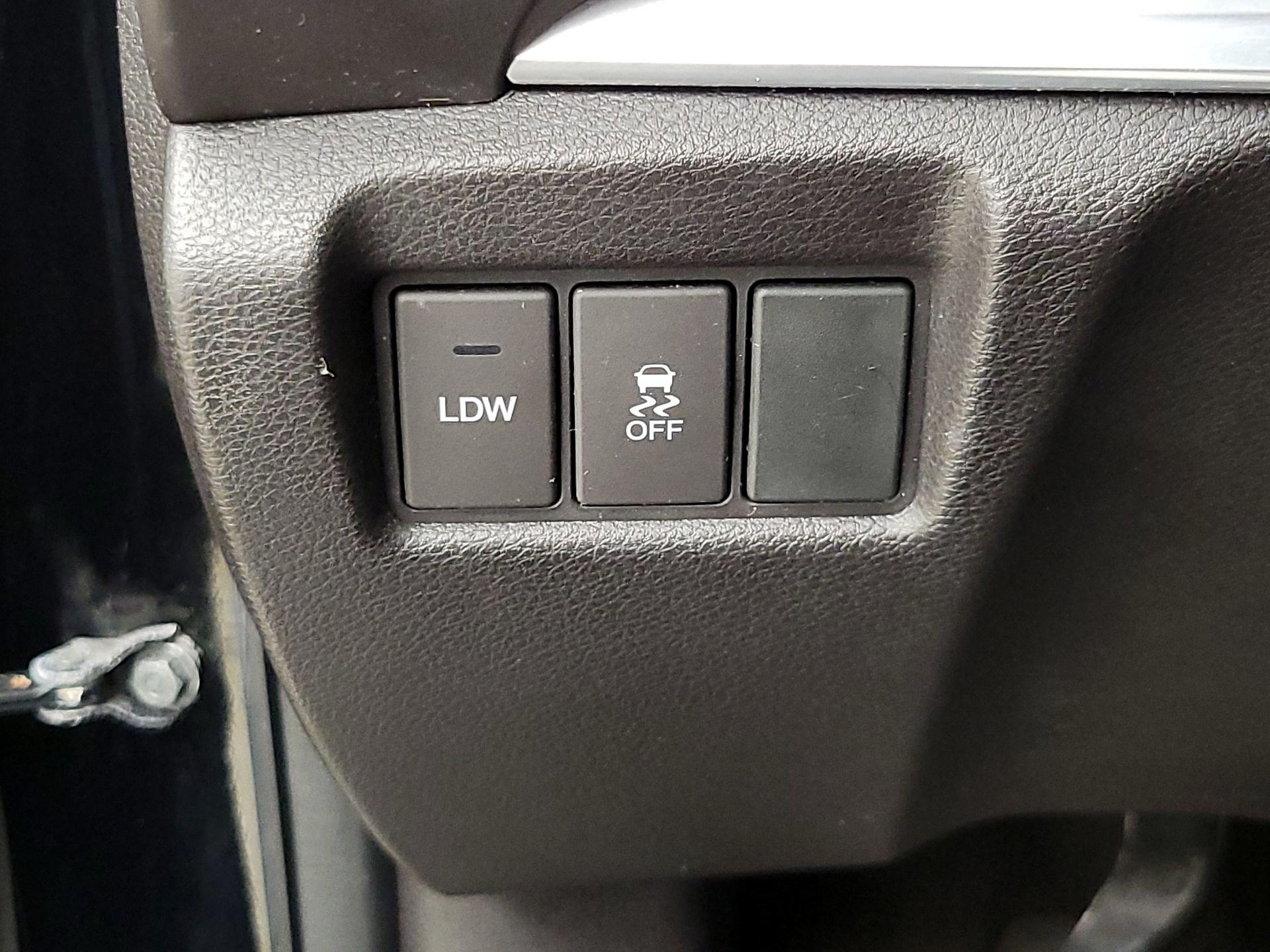 Thumbnail: 2015 Acura MDX - 13
